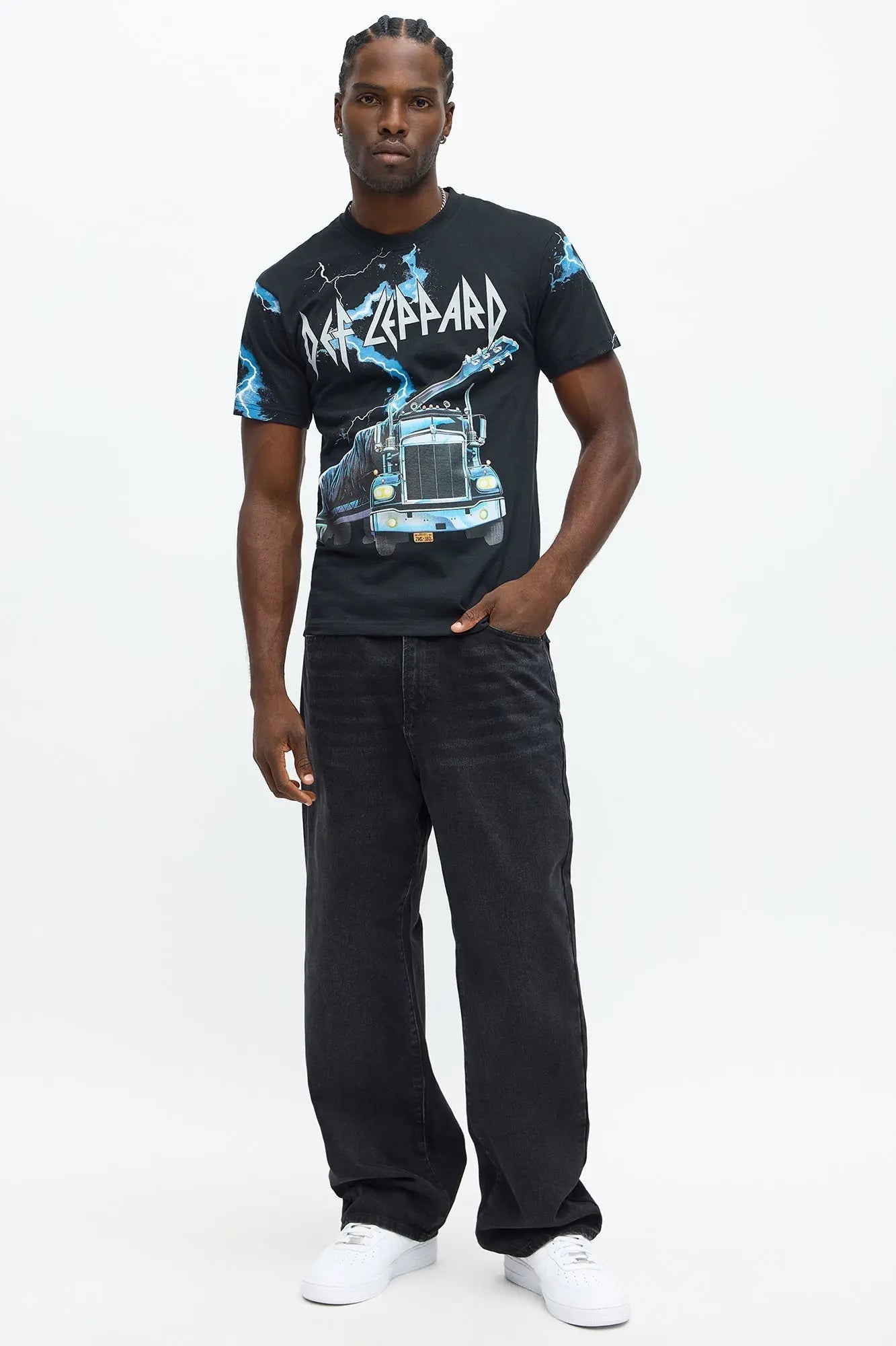 Def Leppard On Through The Night Short Sleeve Tee - Black