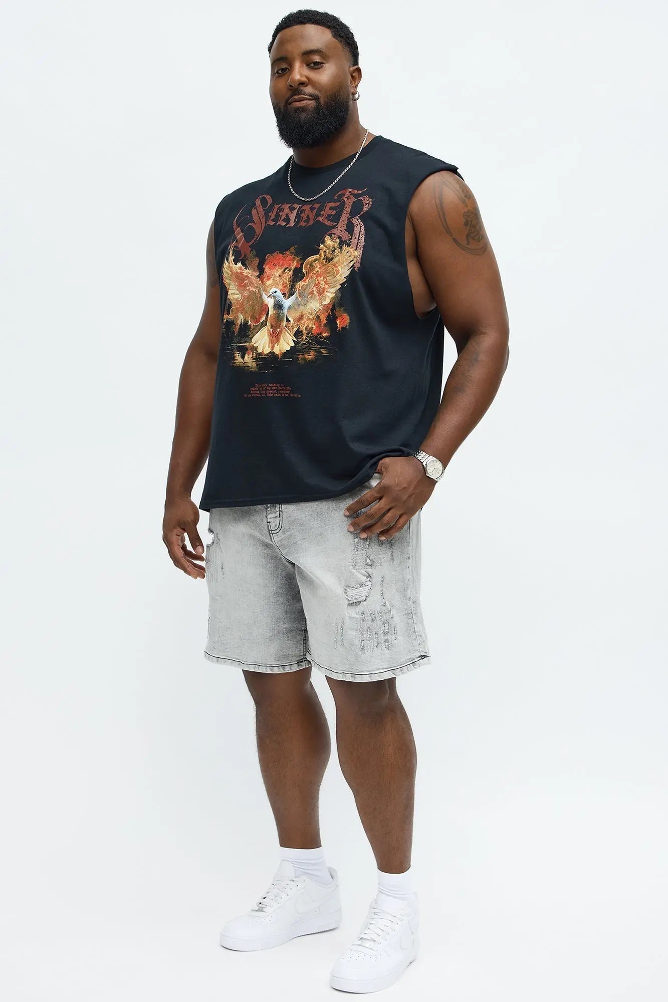 Relaxed Looking Out Ripped And Repair Denim Shorts - Grey