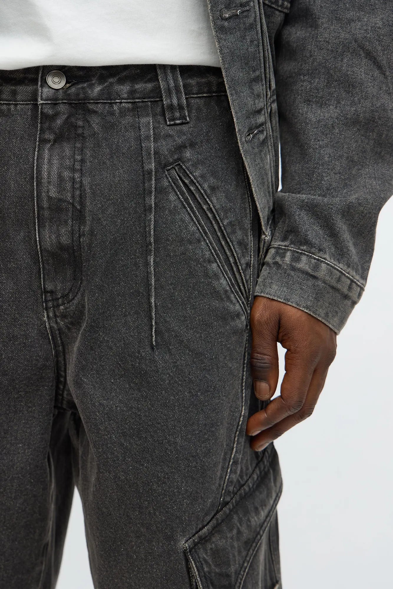 Baggy Bit Contrast Cargo Denim Short - Black Wash