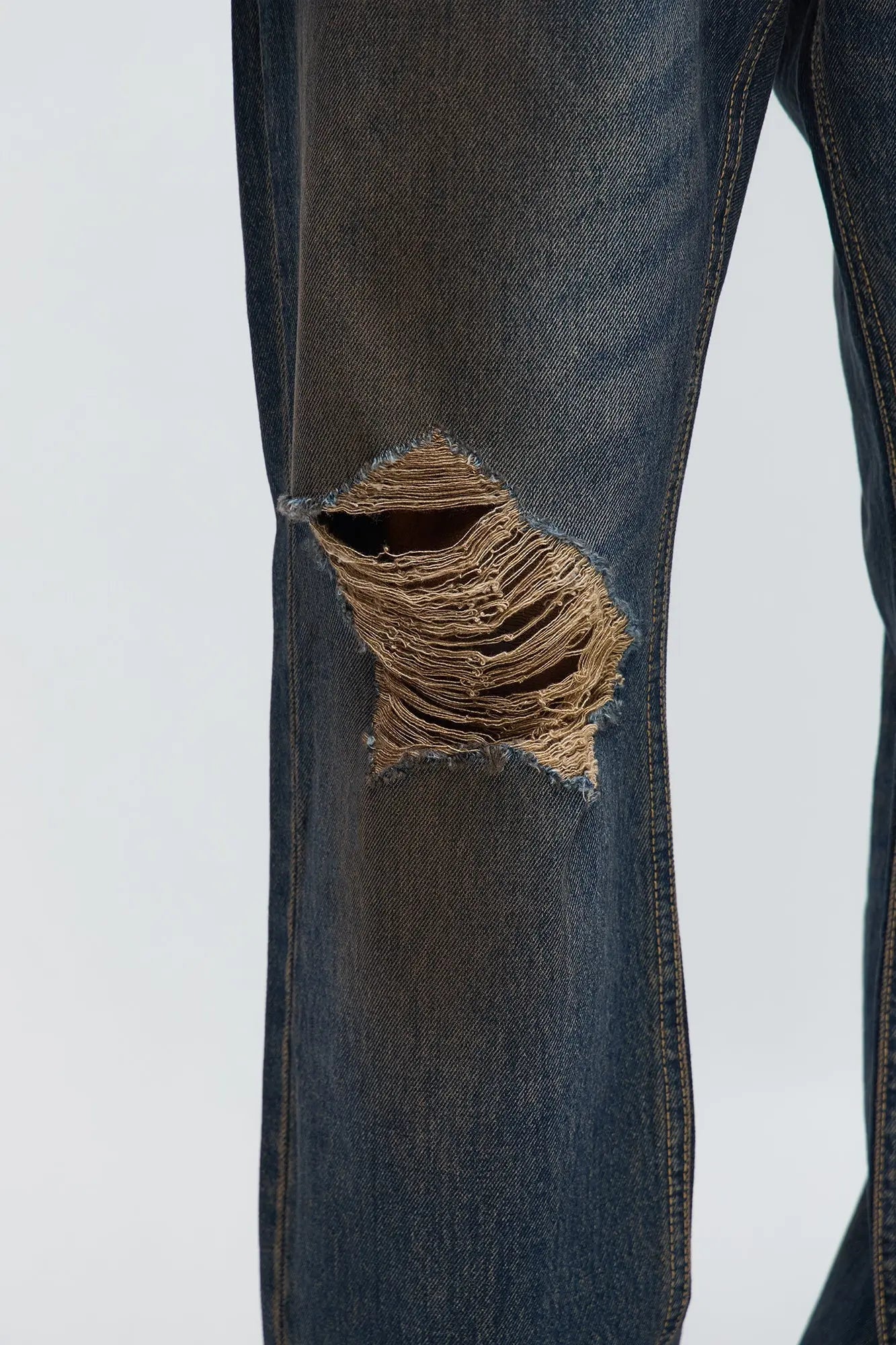 Slim To Put In The Works Ripped Jeans - Dark Wash
