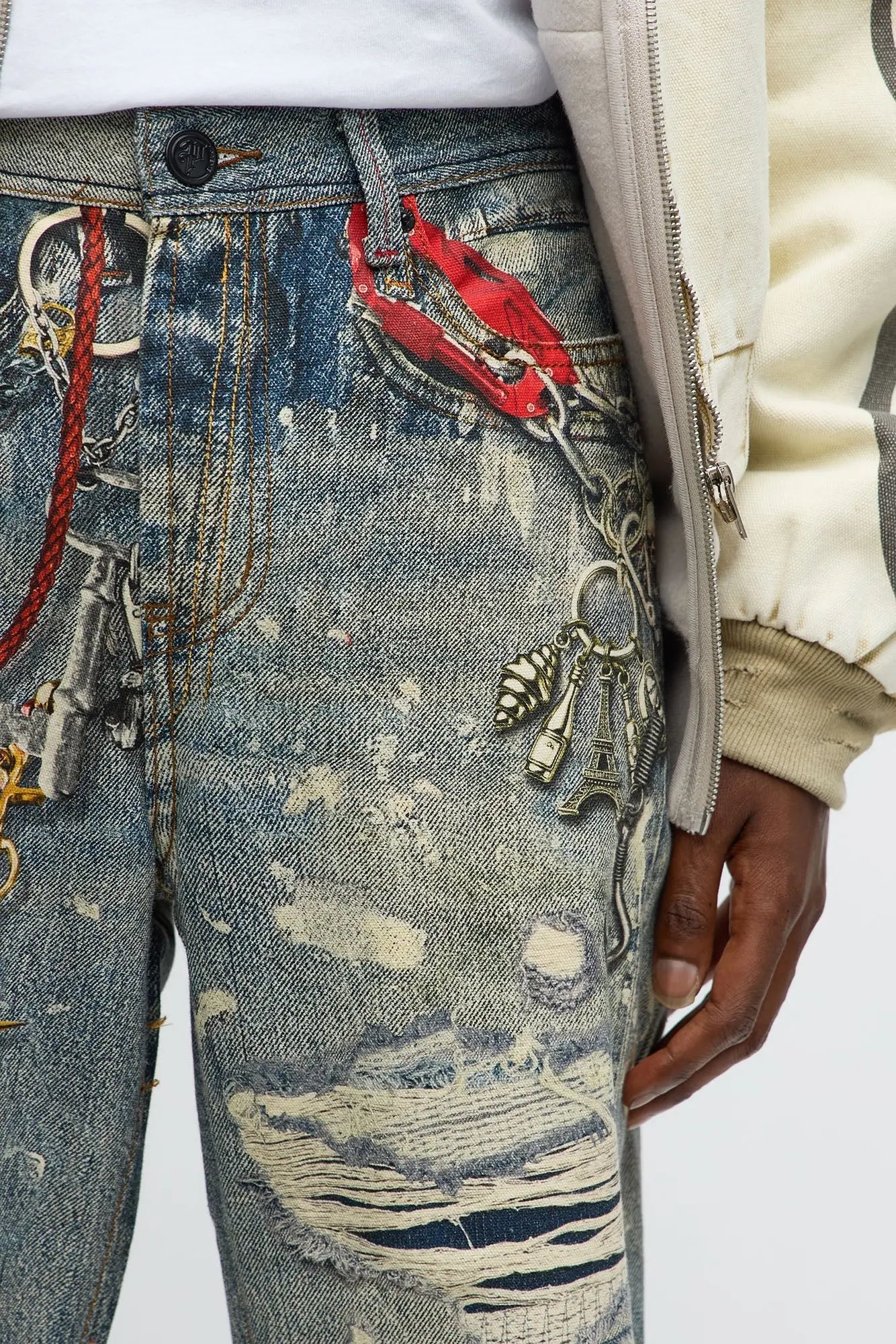 Baggy Got Them Chains On Me Printed Jean - Medium Wash