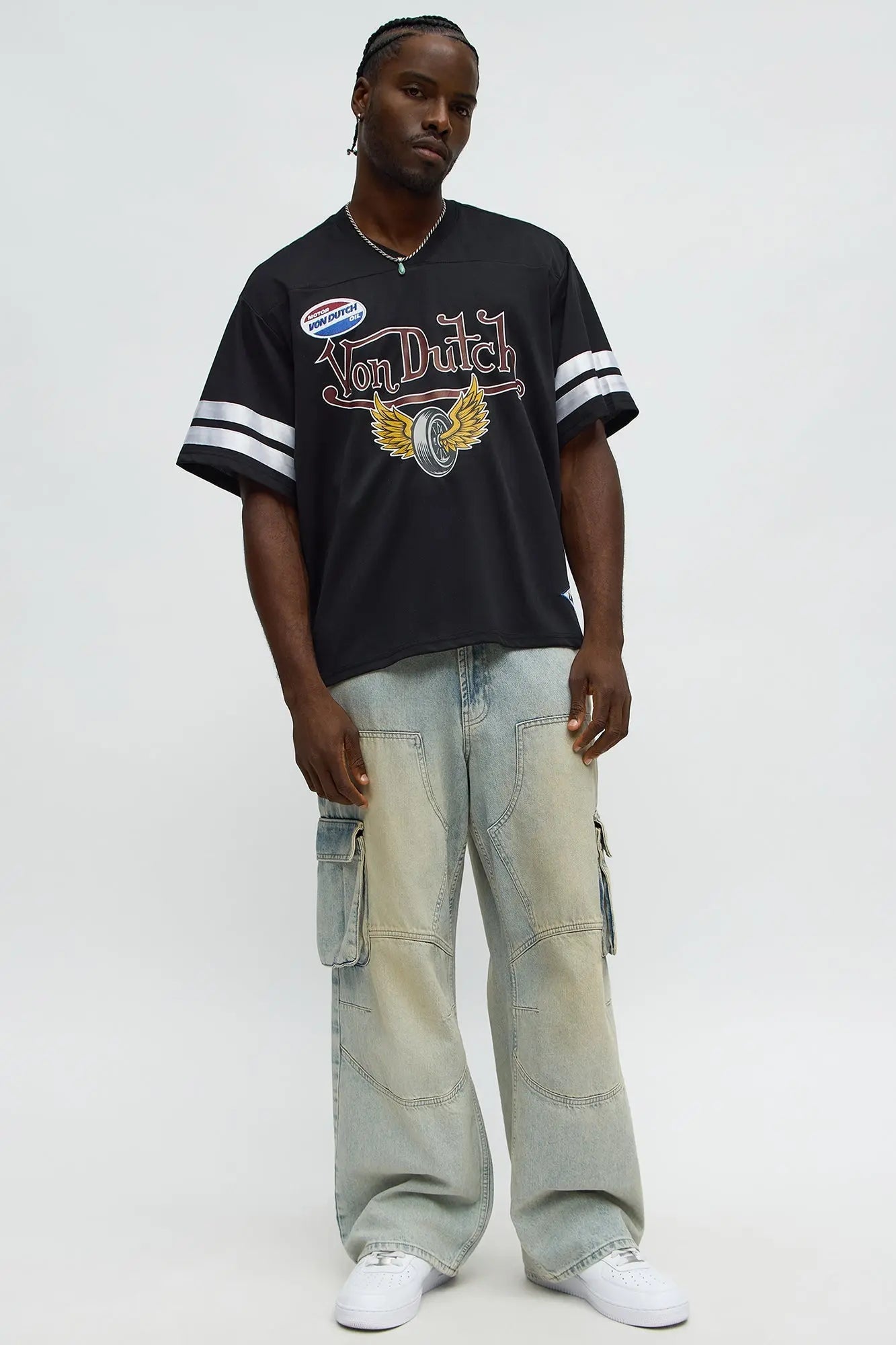 Von Dutch Flying High V Neck Tee - Black/combo