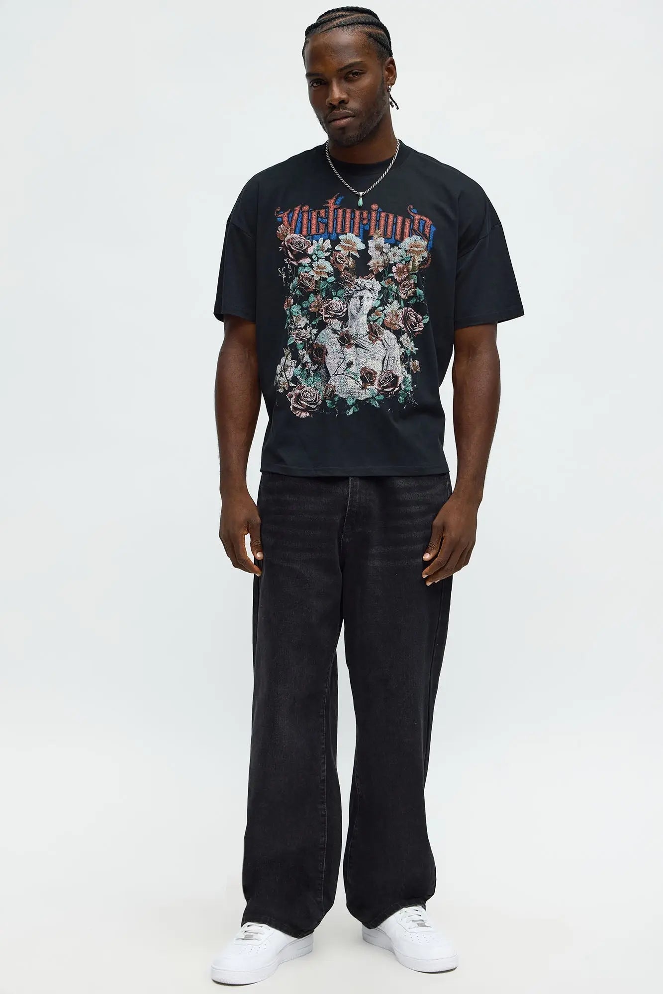 Victorious Flowers Oversized Short Sleeve Tee - Black