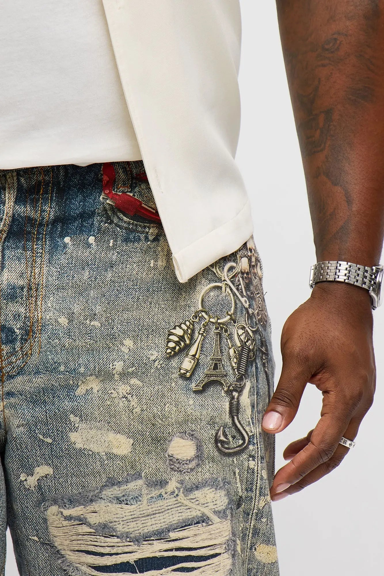 Baggy Got Them Chains On Me Printed Jean - Medium Wash