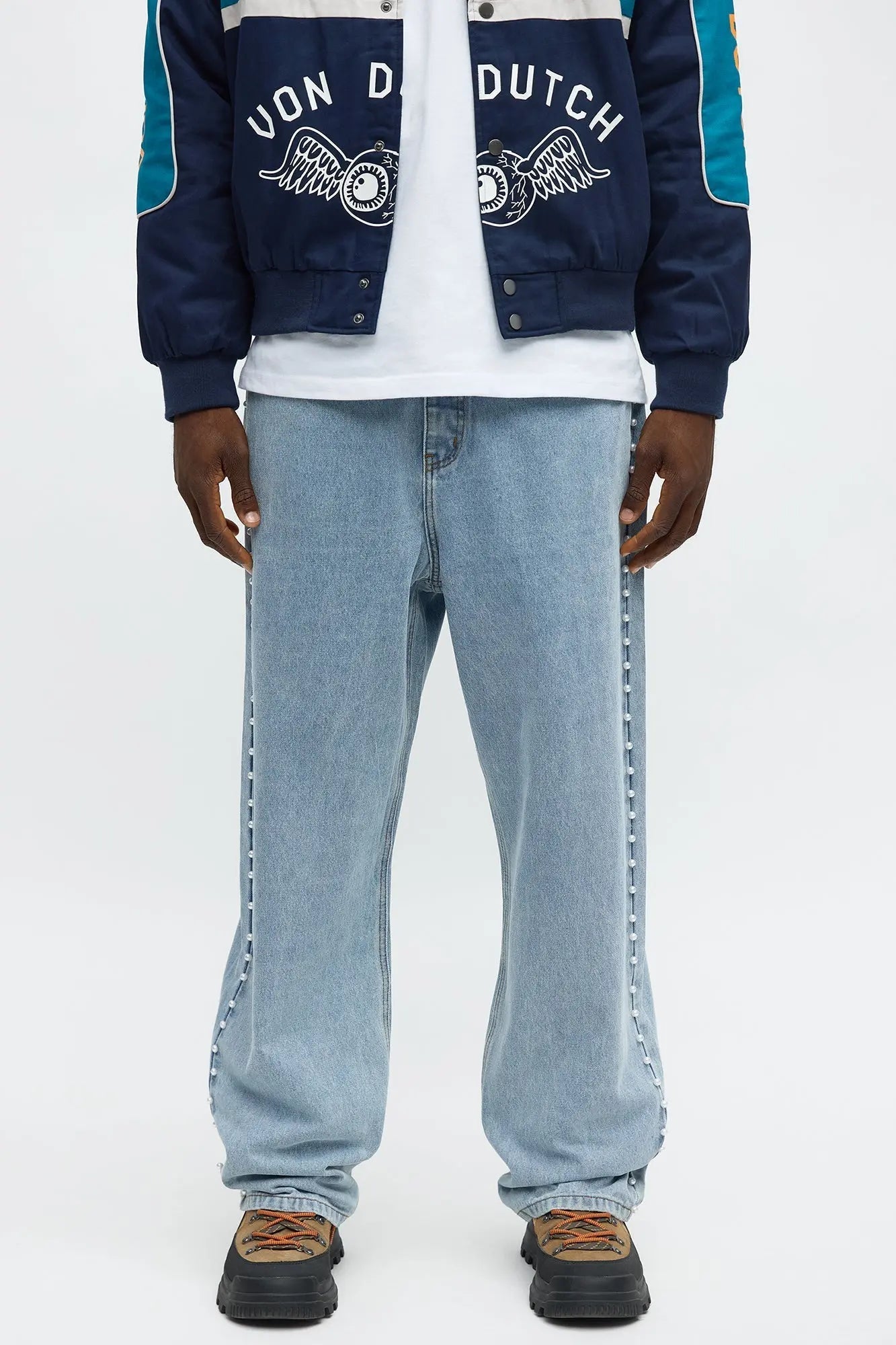 Baggy Pearls Along Side Jean - Light Wash