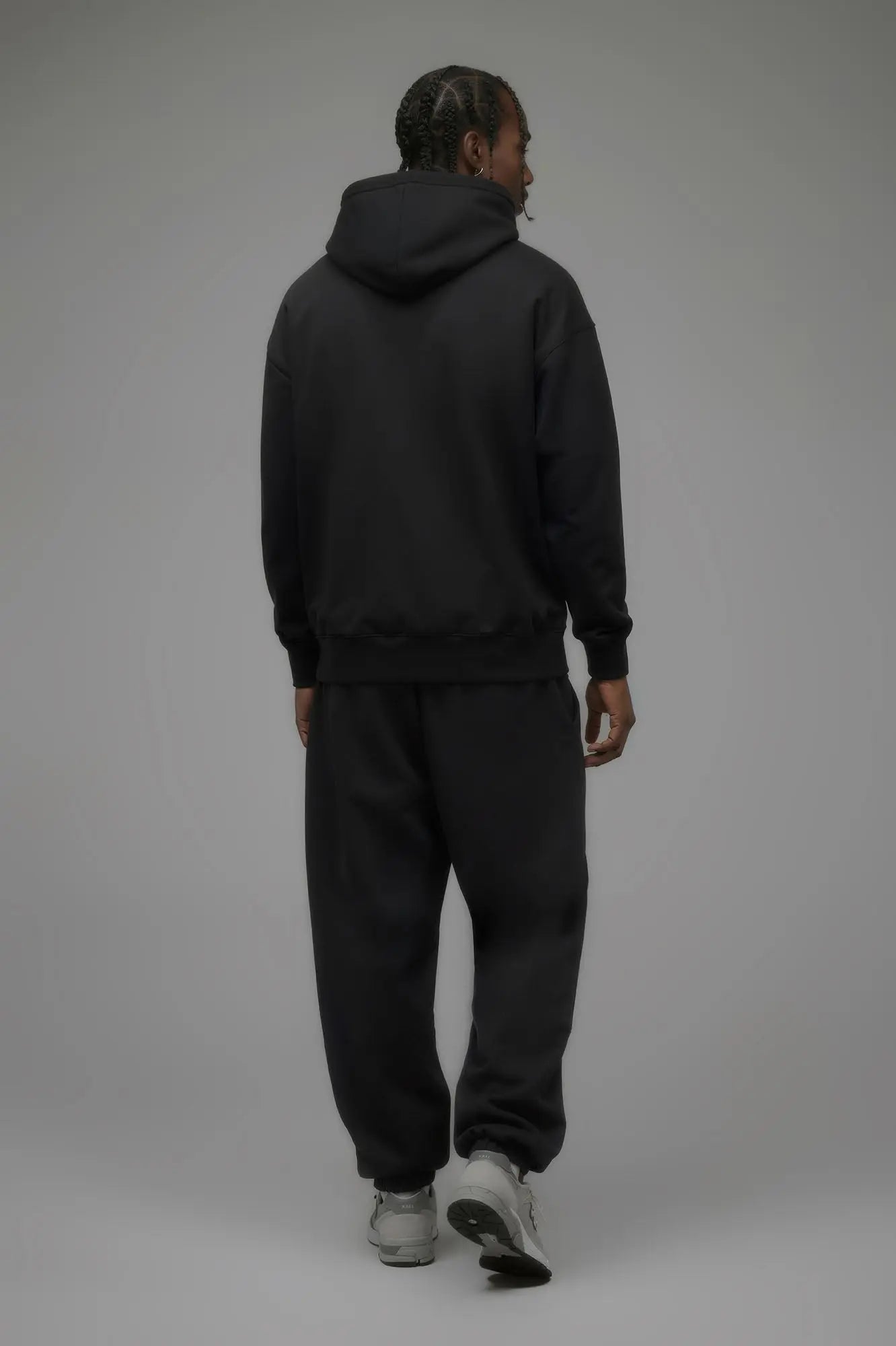 410 Relaxed Jogger - Black