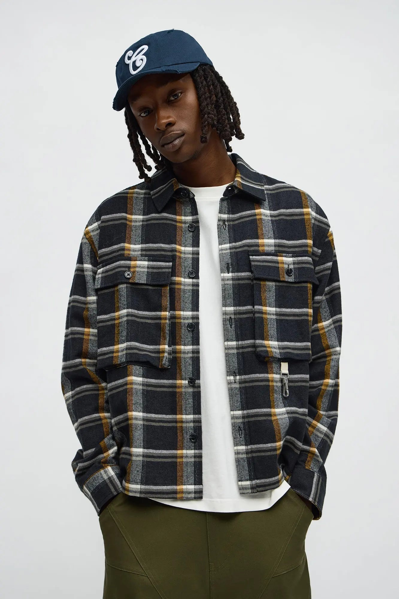 Cropped Flannel Hardware Button Up Shirt - Black