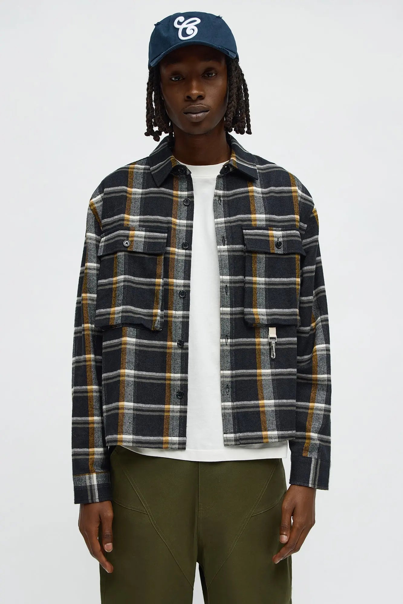 Cropped Flannel Hardware Button Up Shirt - Black