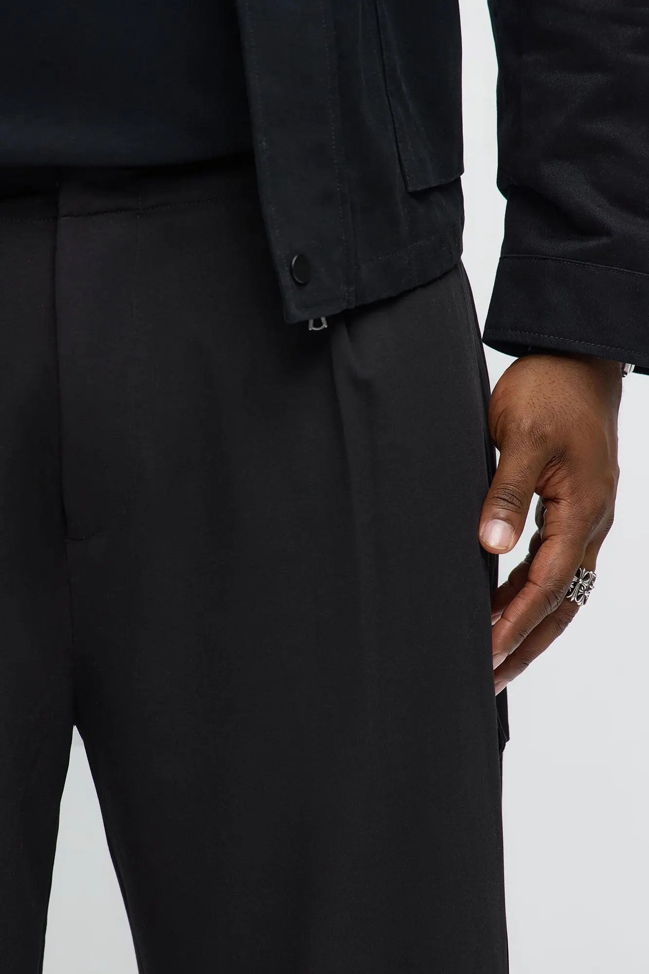 Straight Erod Pleat Trouser - Black