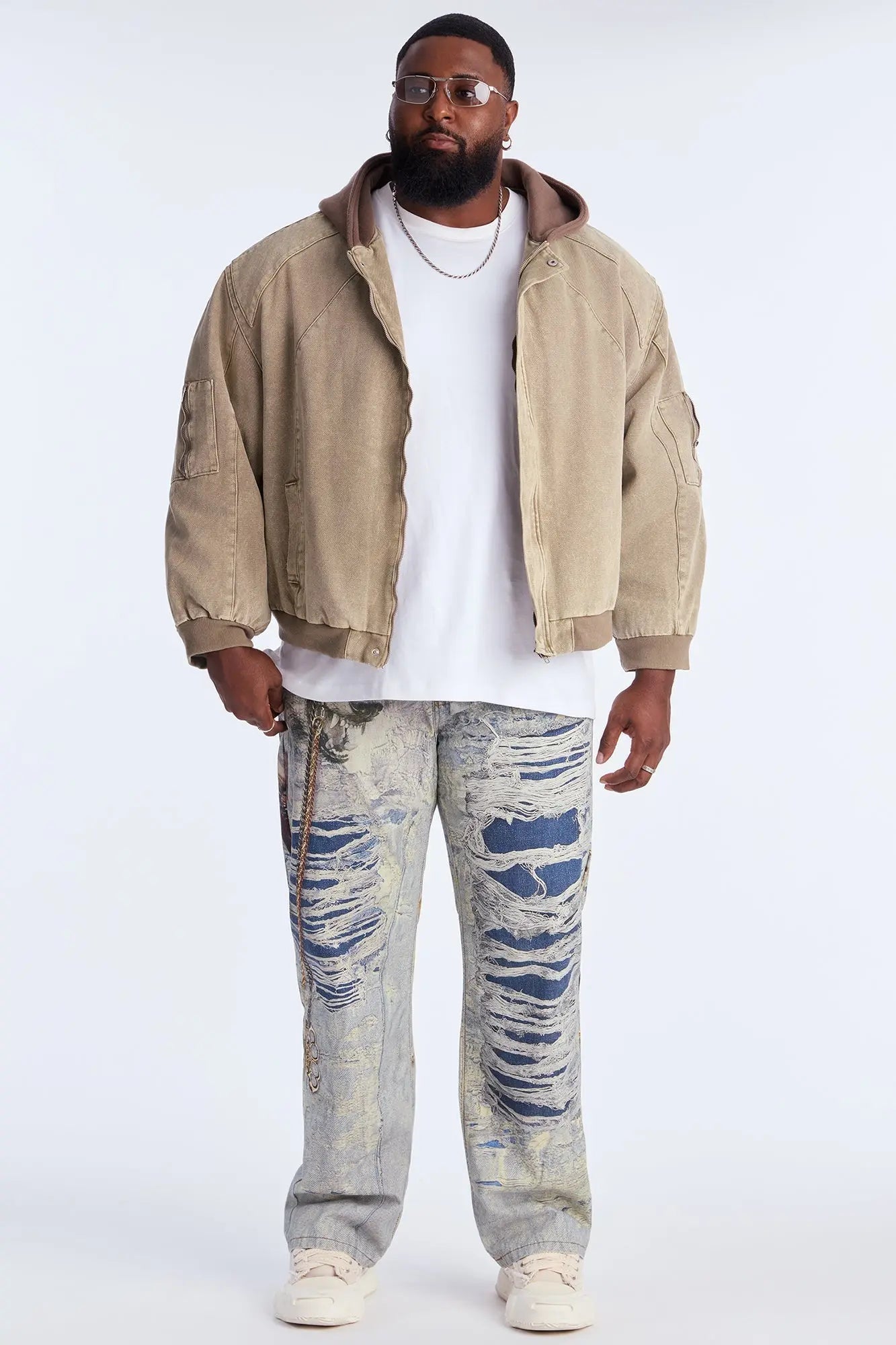 Baggy Got My Chains Distressed Printed Jean - Light Wash