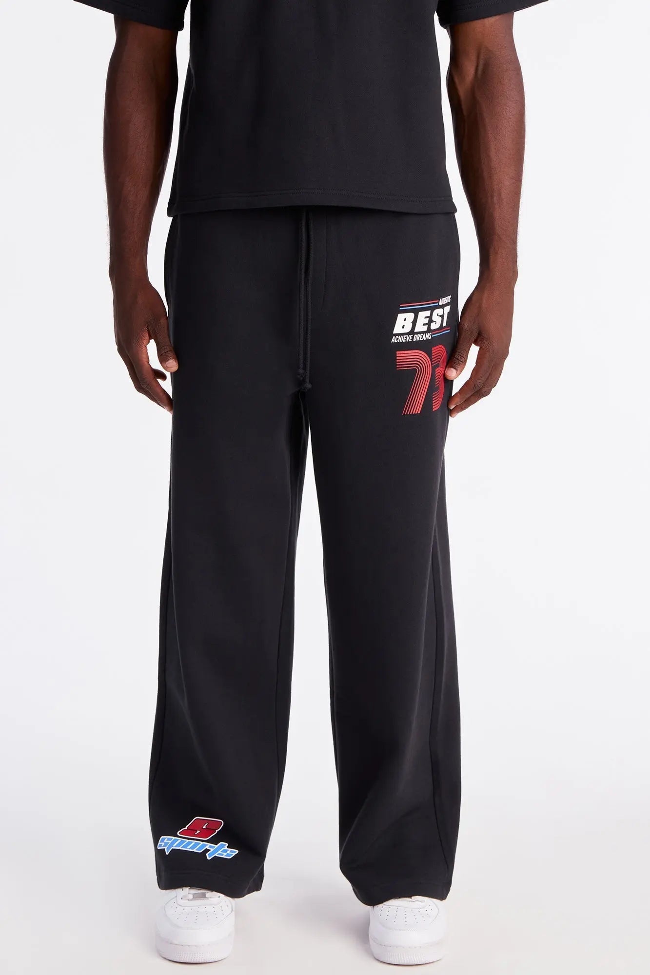 Chase Your Dreams Sweatpants - Black