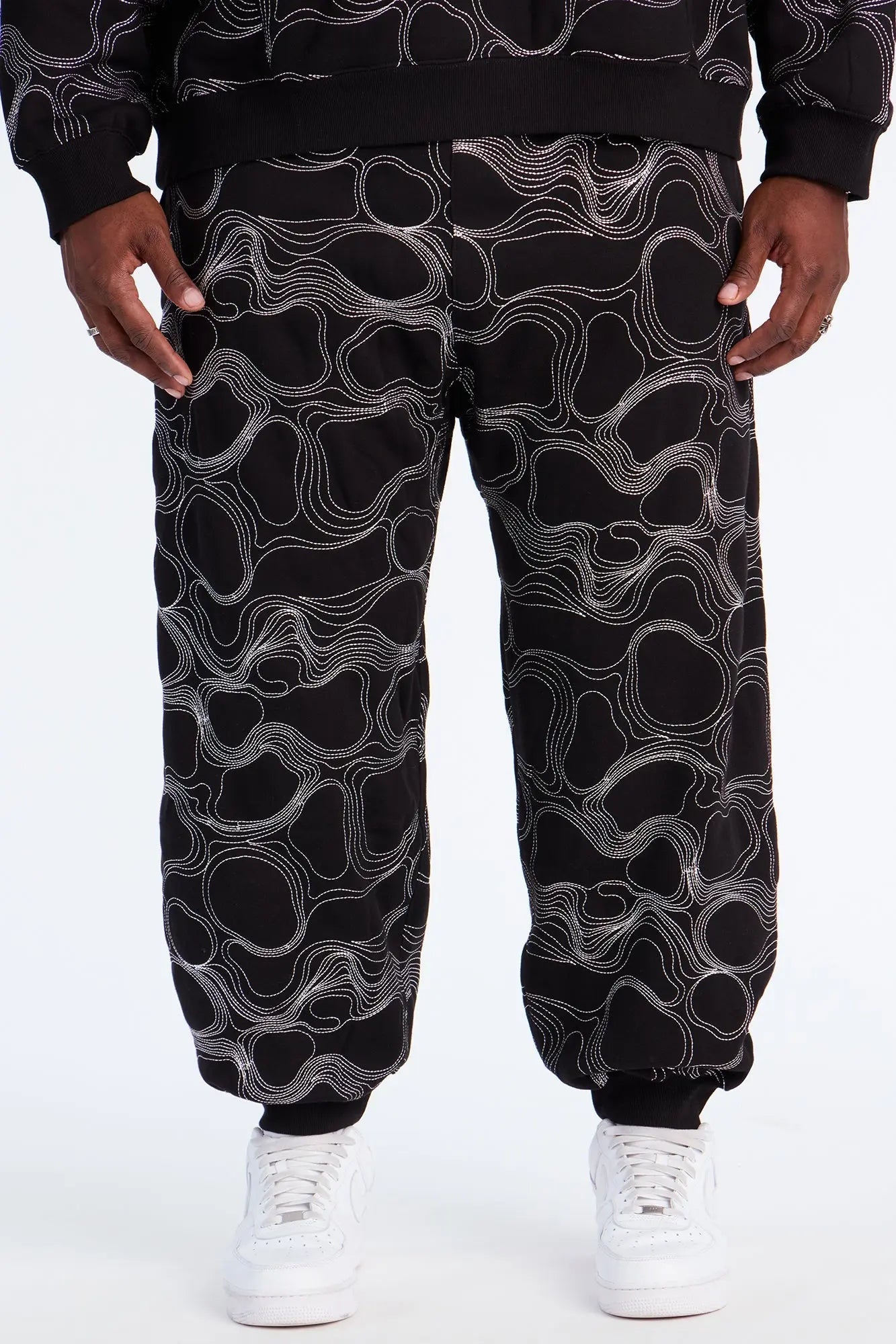 Elevation Stitch Baggy Jogger - Black