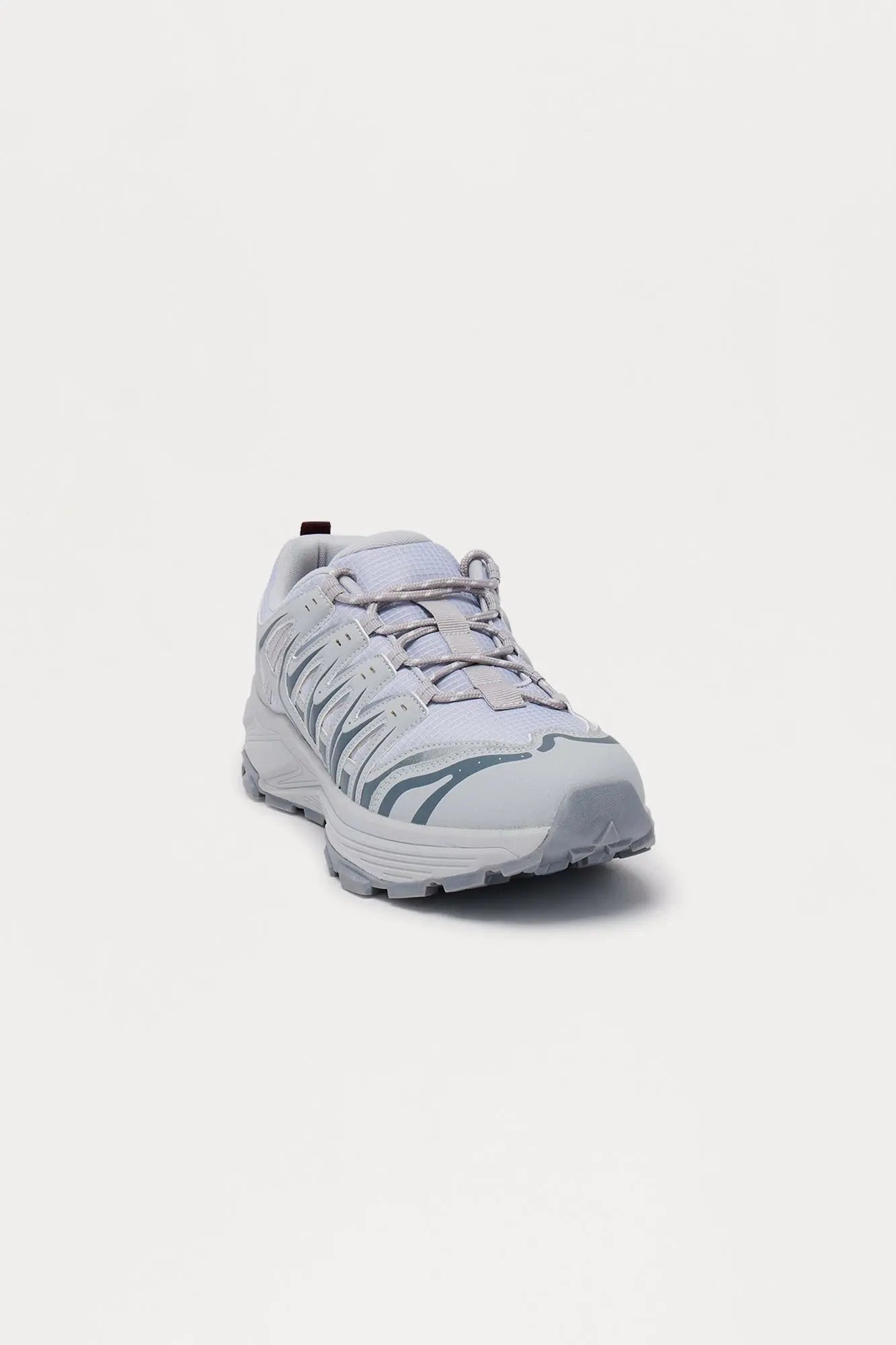On The Run Low Top Sneaker - Grey