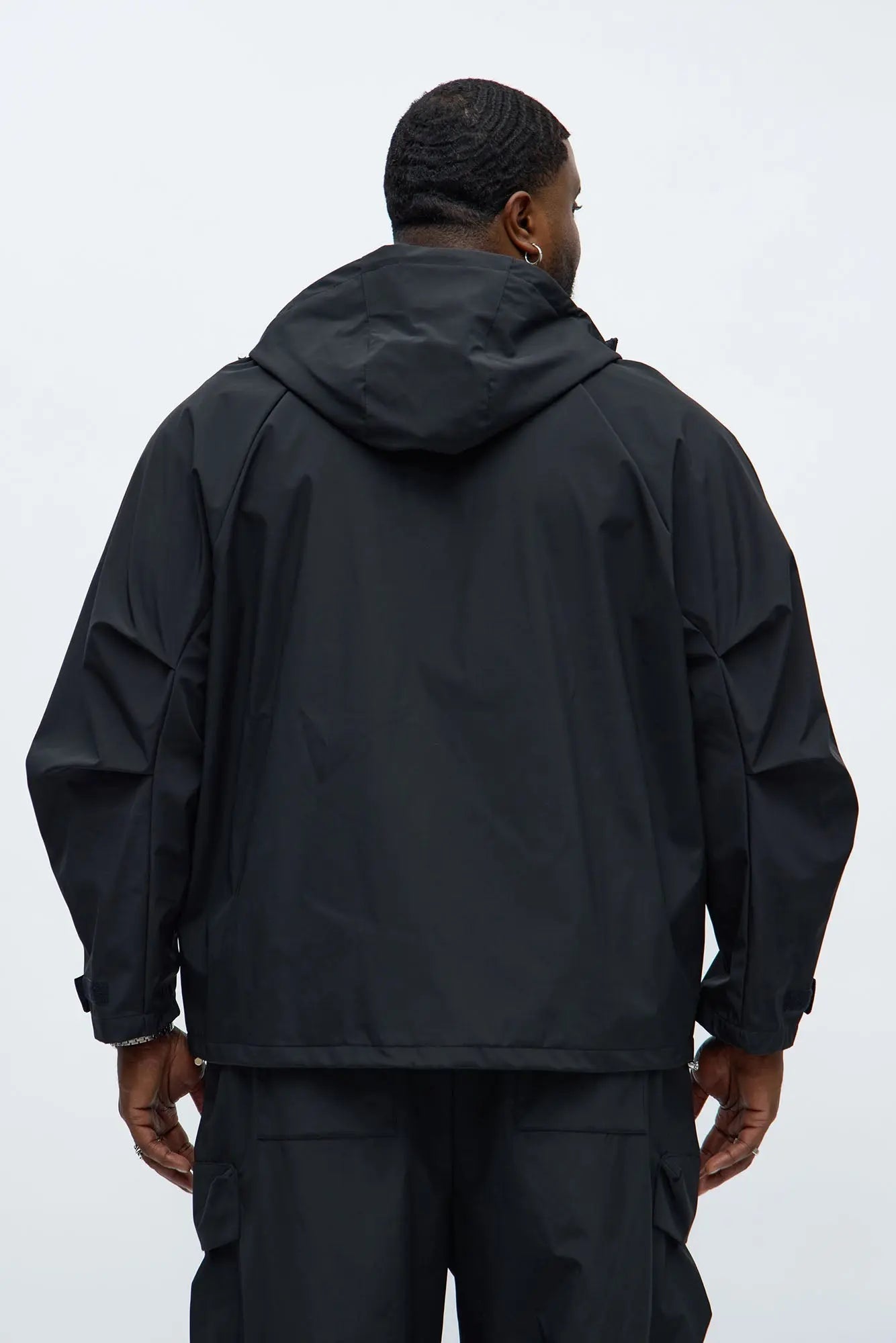 Relaxed Peak Hooded Tech Zip Jacket - Black