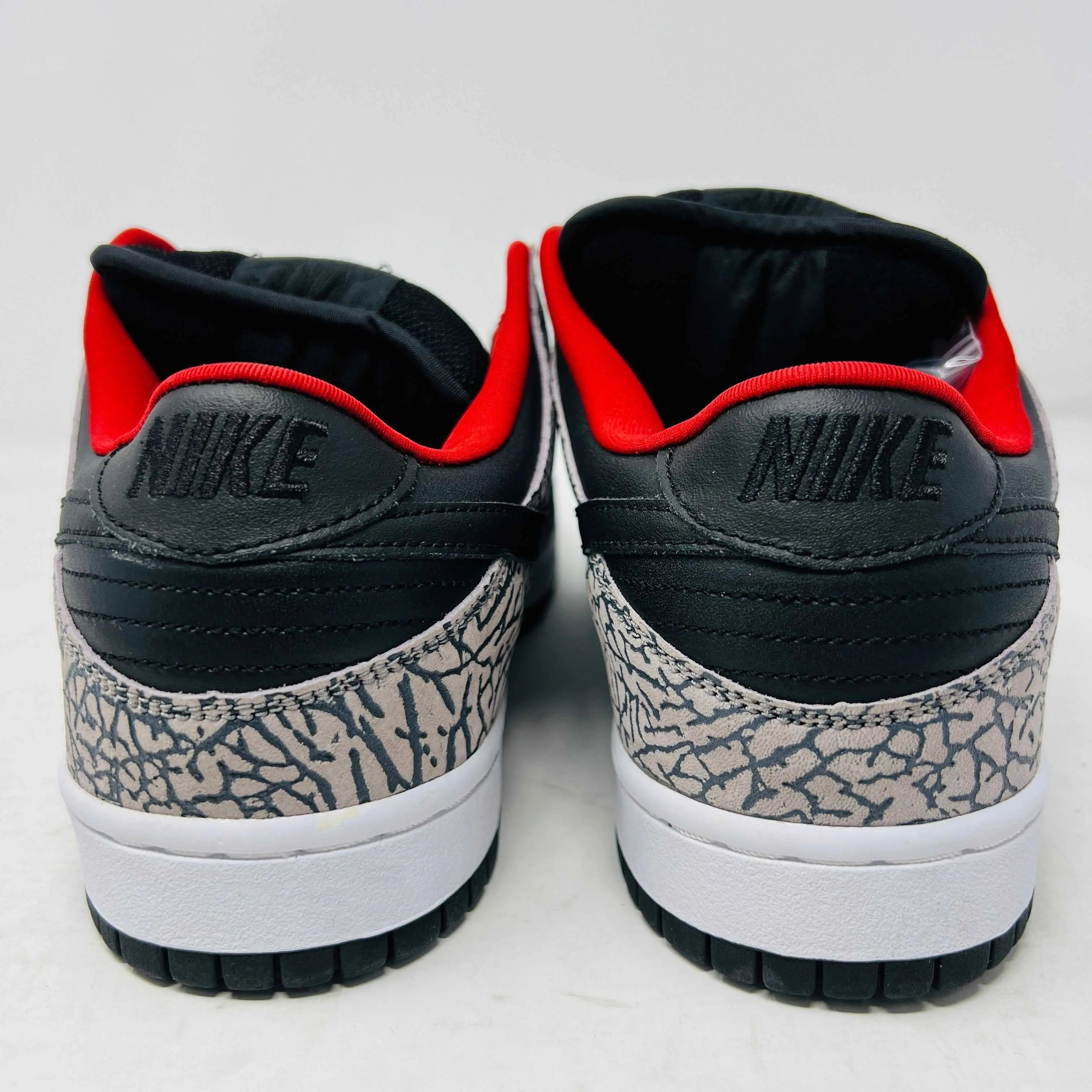 Nike SB Dunk Low Supreme Black Cement (2002)