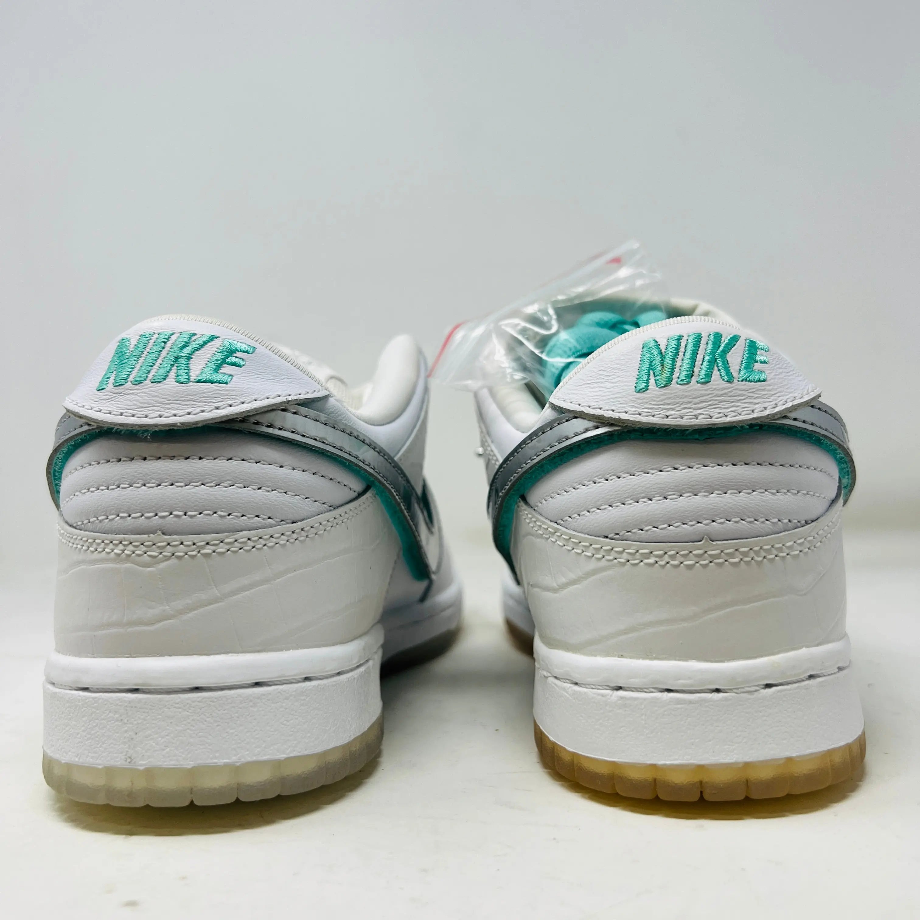 Nike SB Dunk Low Diamond Supply Co. White Diamond