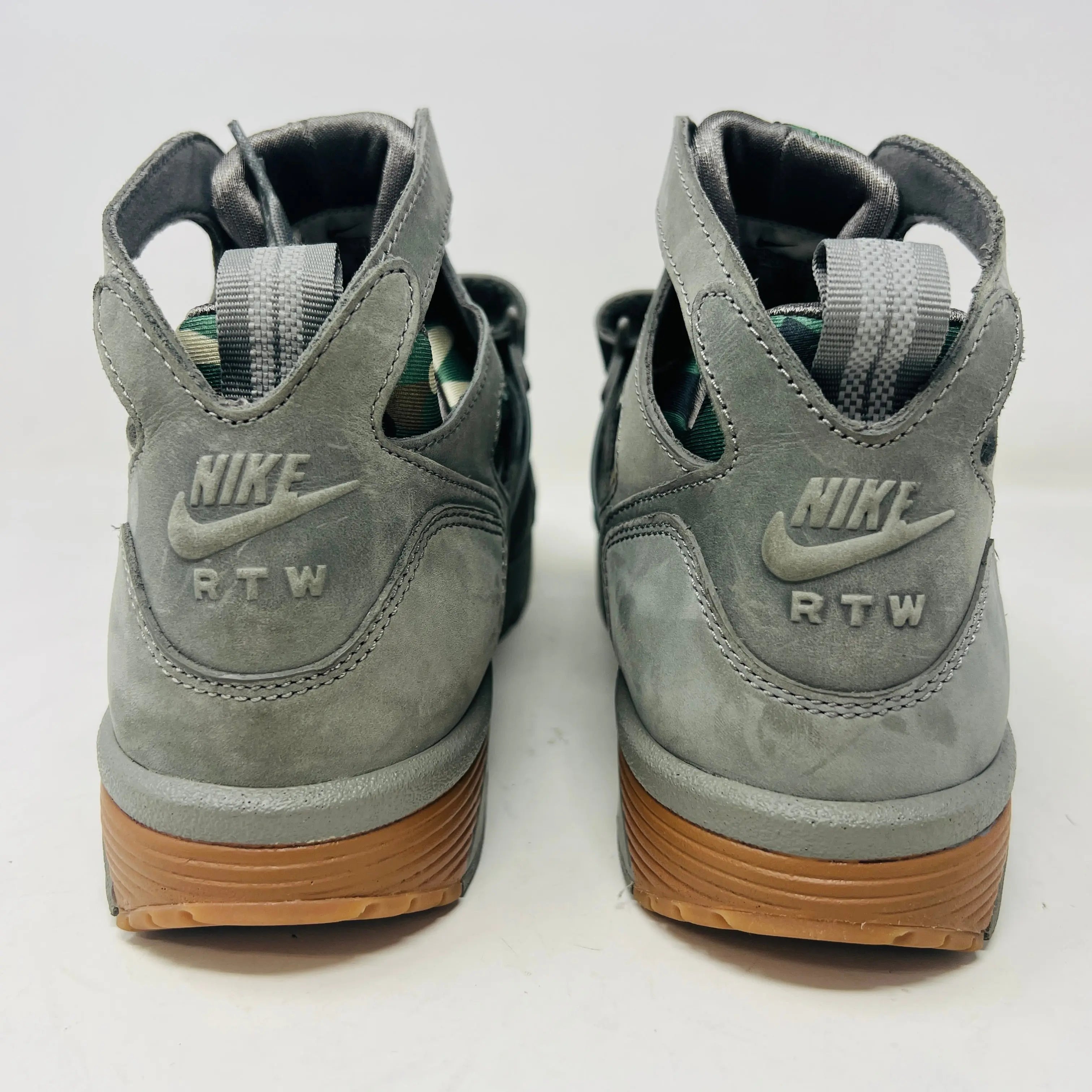 Nike Air Trainer Huarache Corteiz Gully Grey