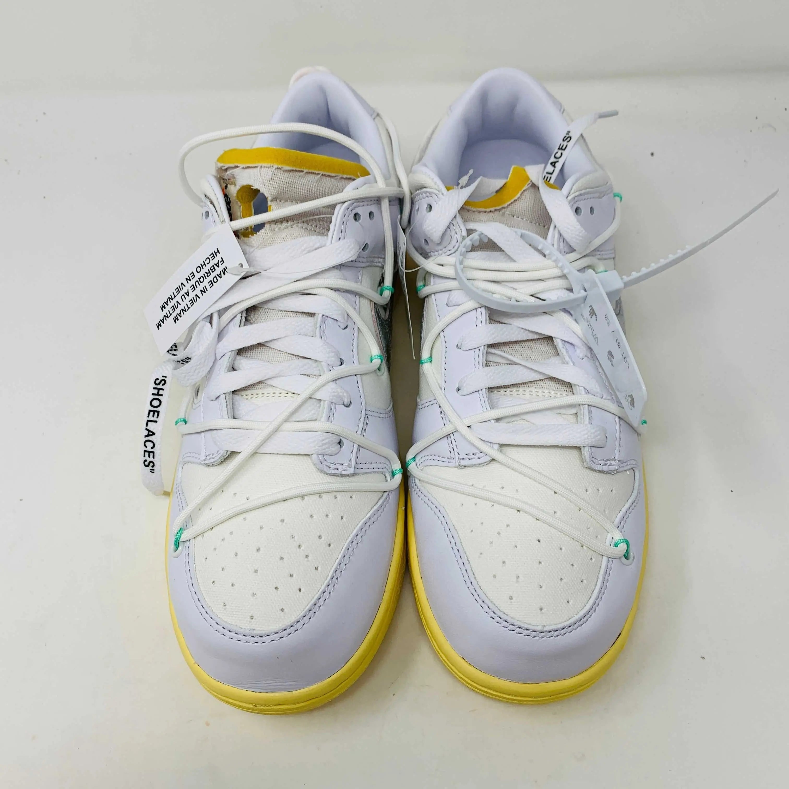 Nike Dunk Low Off White Lot 1