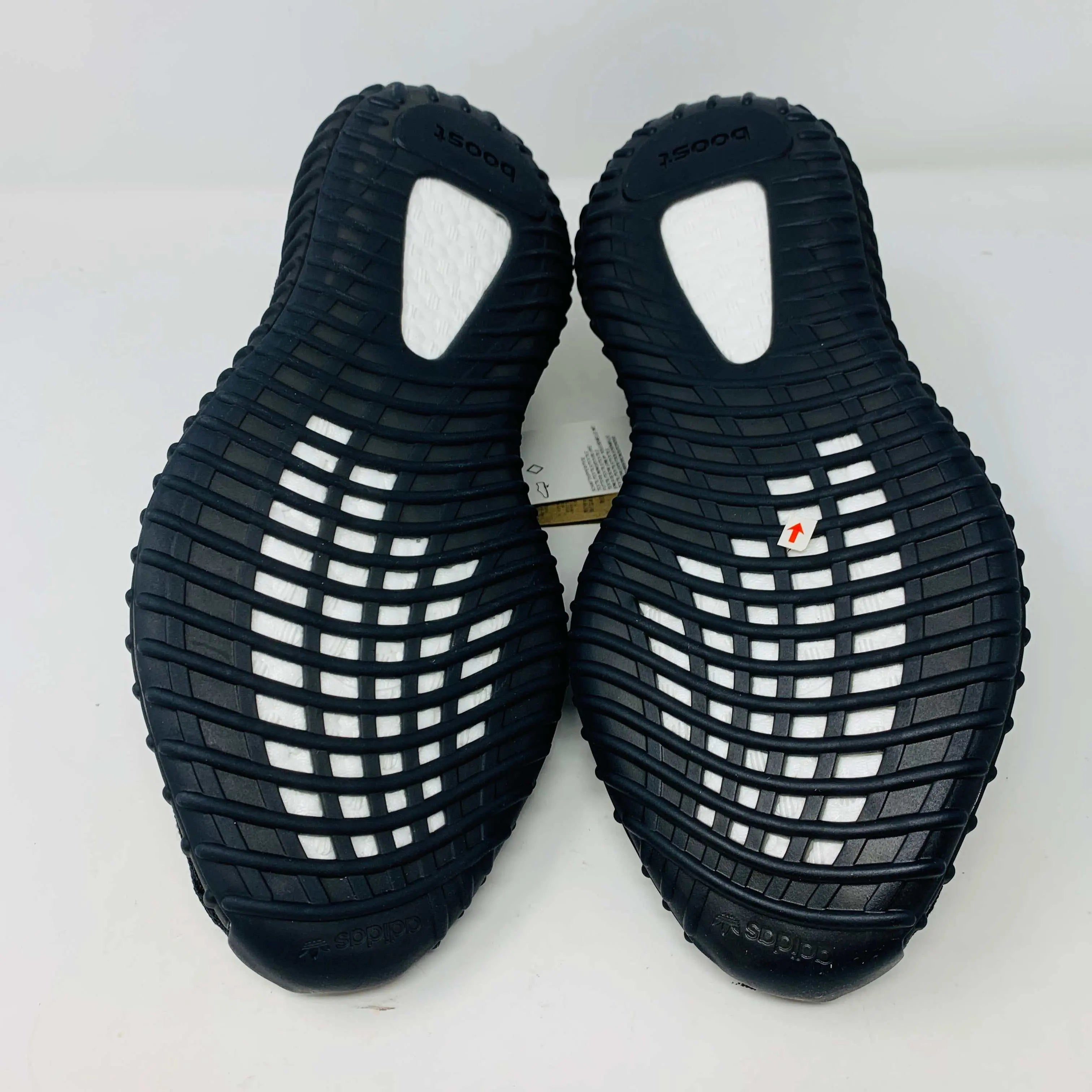 Yeezy 350 V2 Onyx
