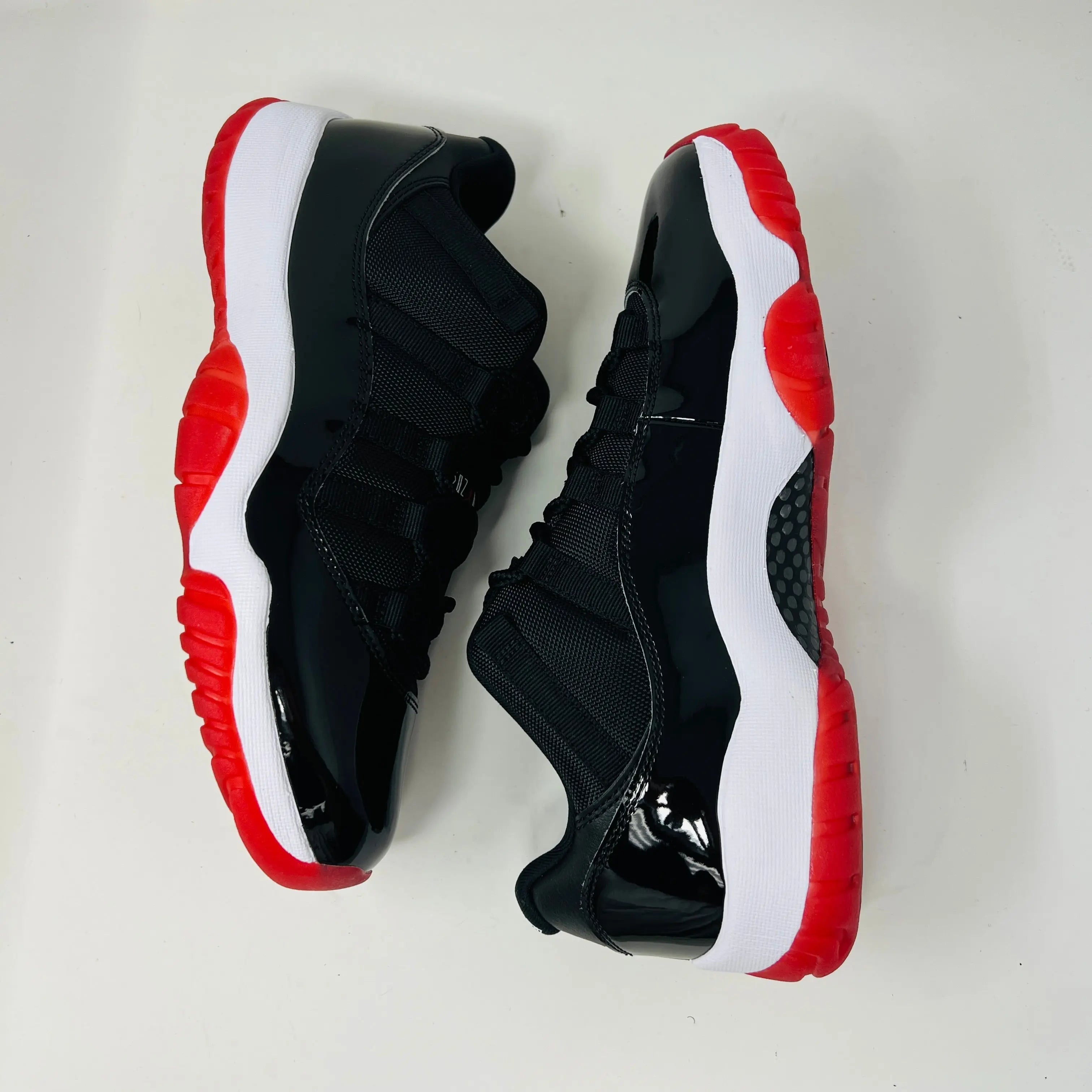 Jordan 11 Retro Low Bred (2025)