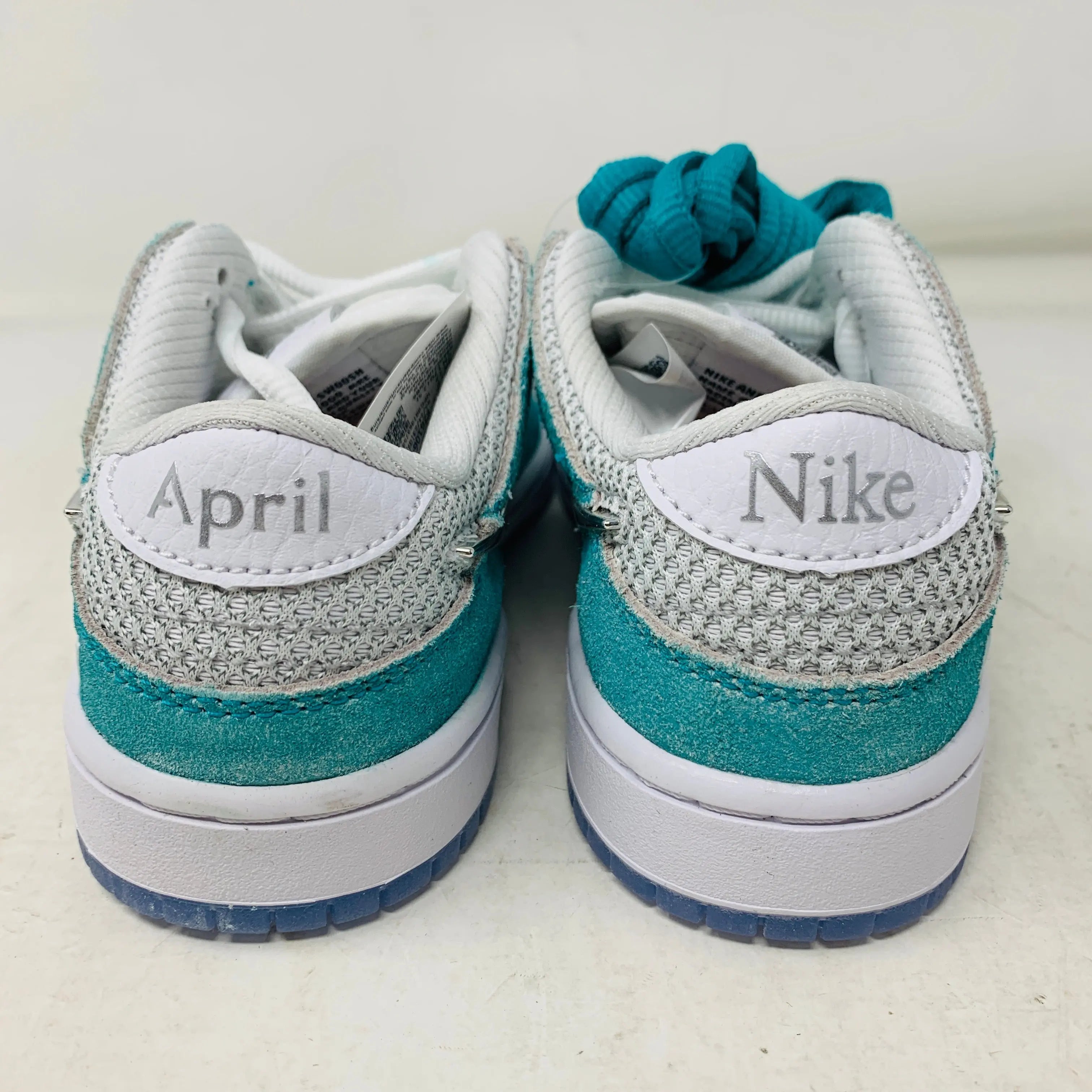 Nike SB Dunk Low April Skateboards (PS)