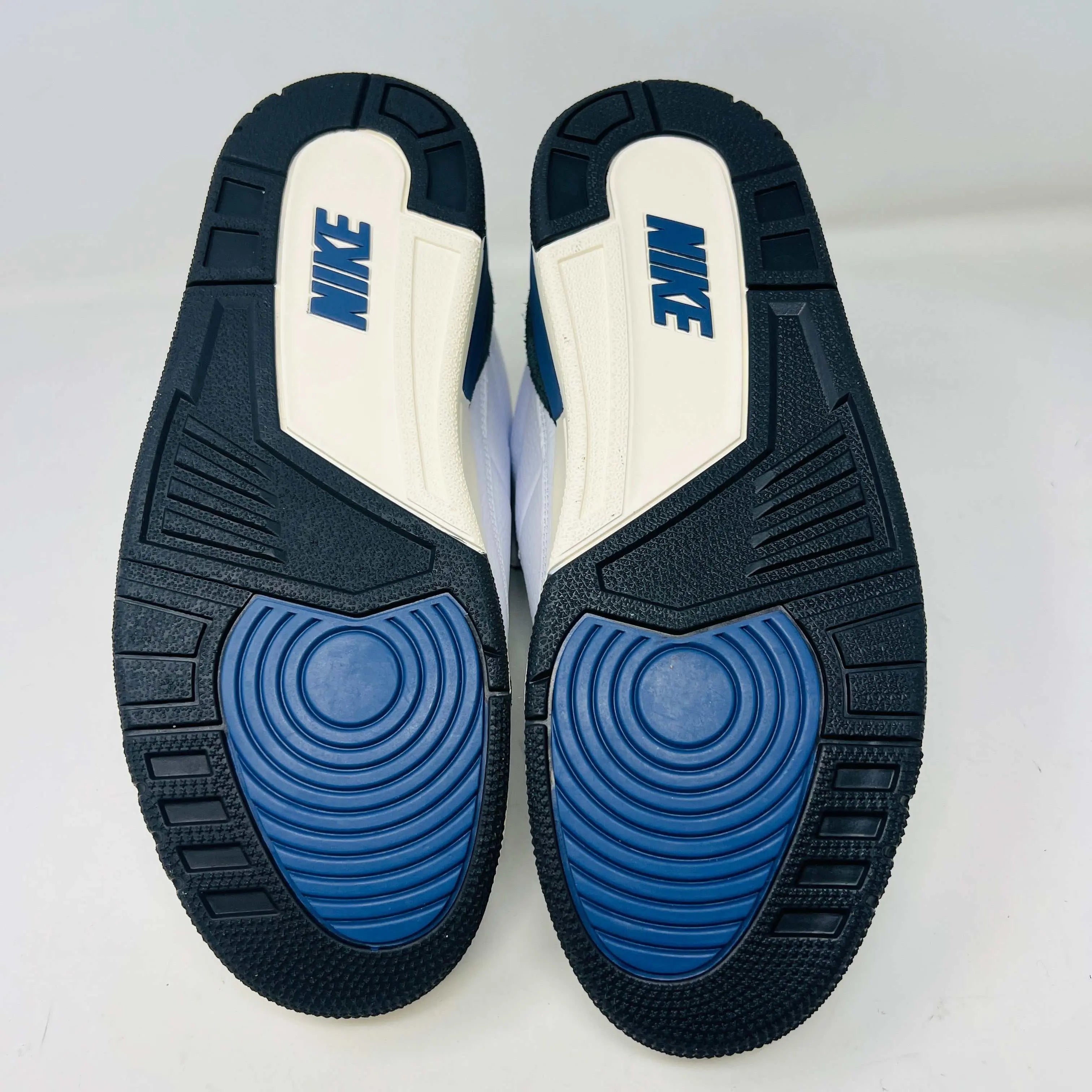 Jordan 3 Retro OG SP A Ma Maniére Diffused Blue