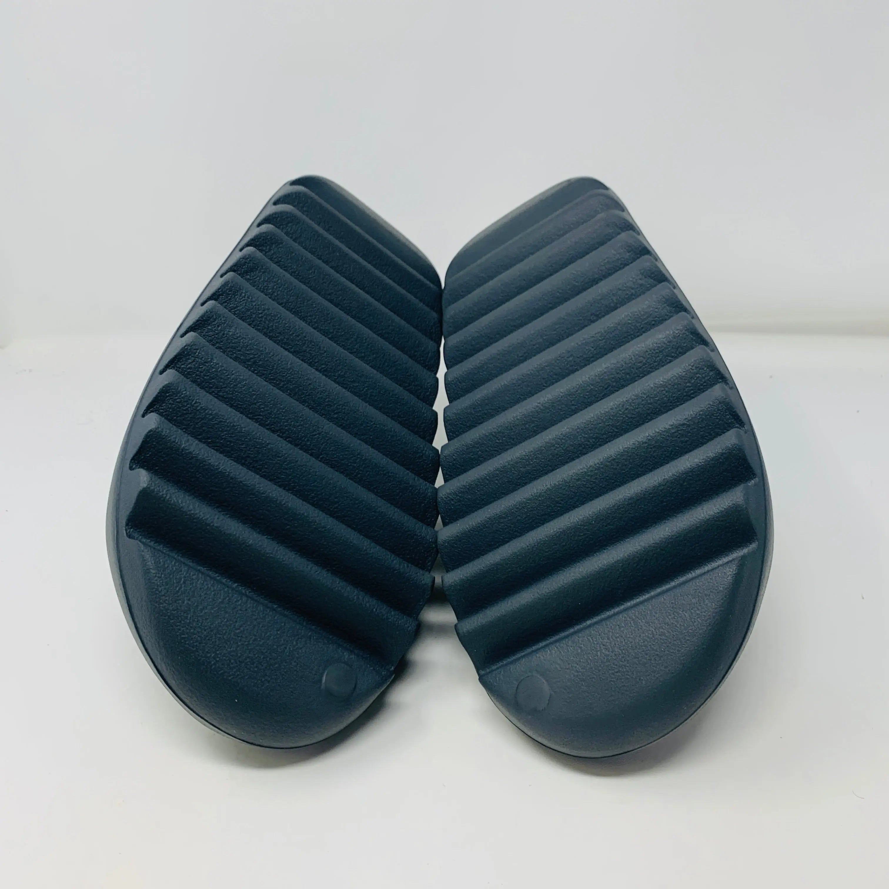 Yeezy Slide Slate Grey