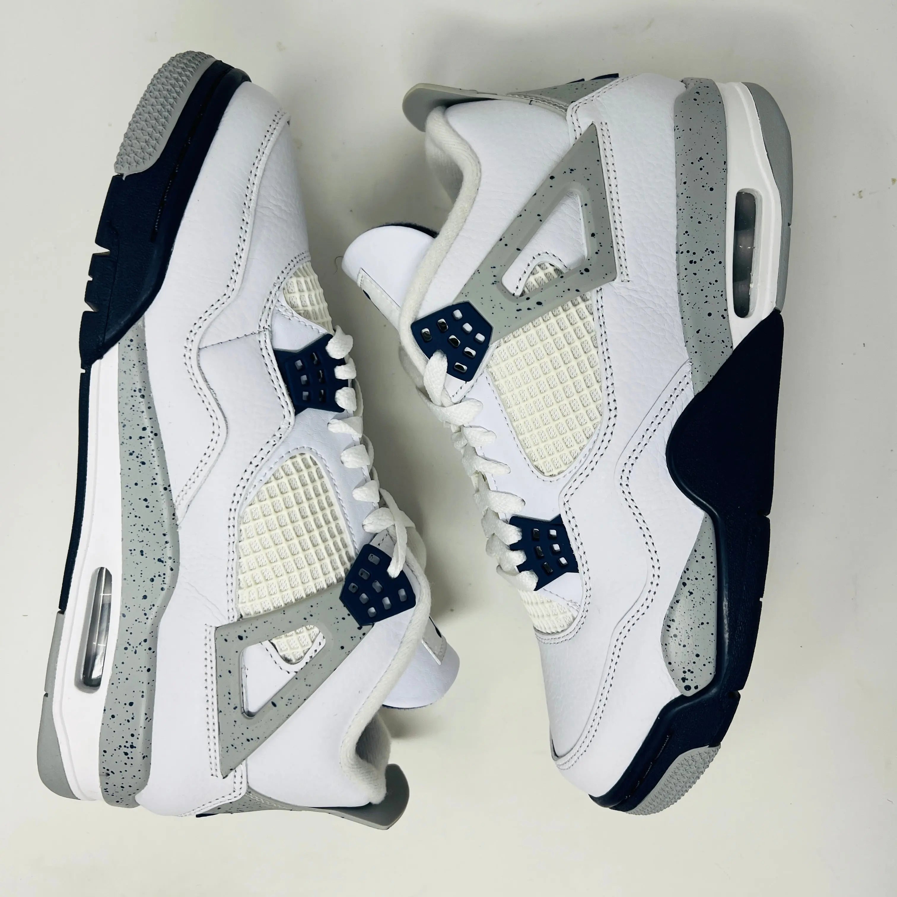 Jordan 4 Retro Midnight Navy
