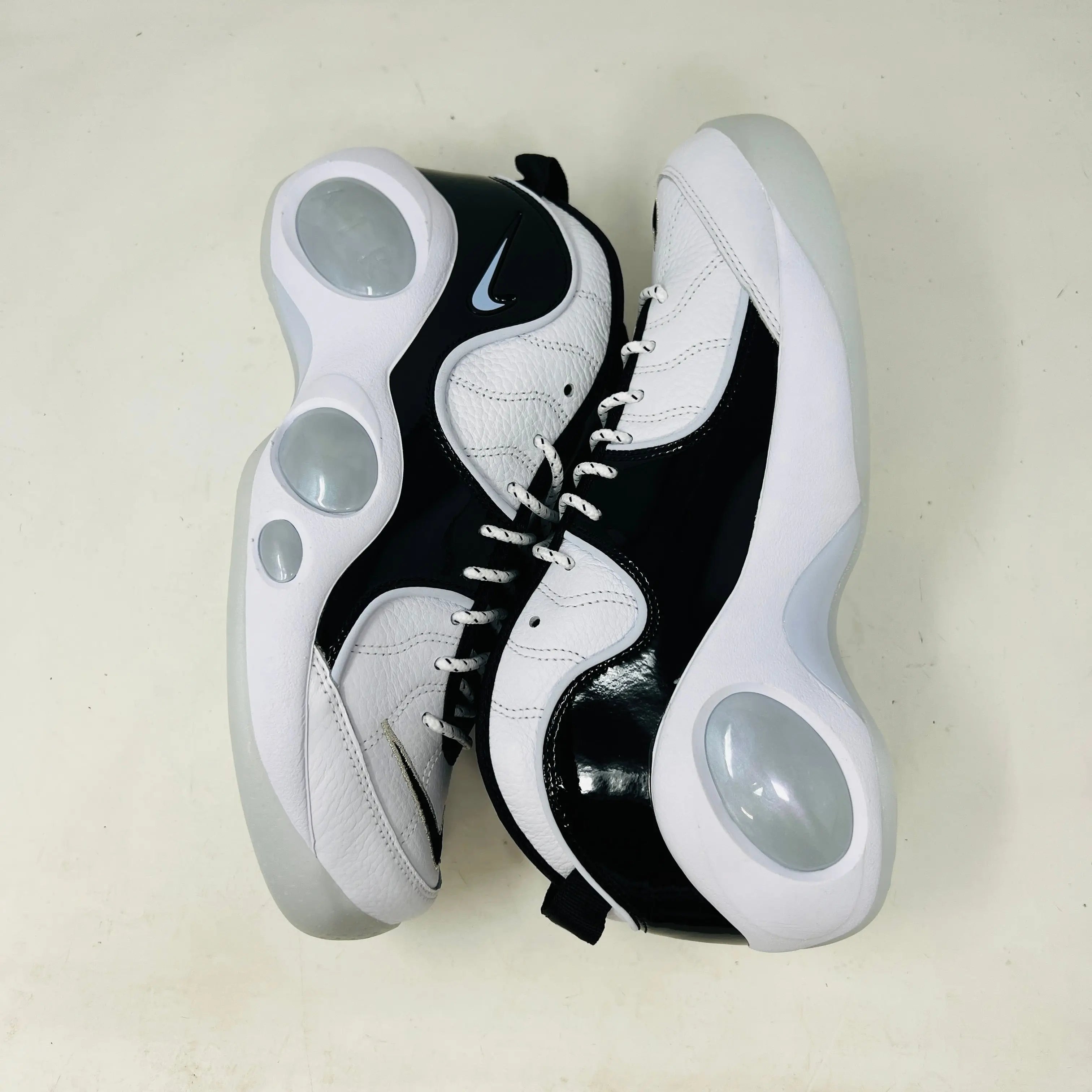 Nike Air Zoom Flight 95 Football Grey