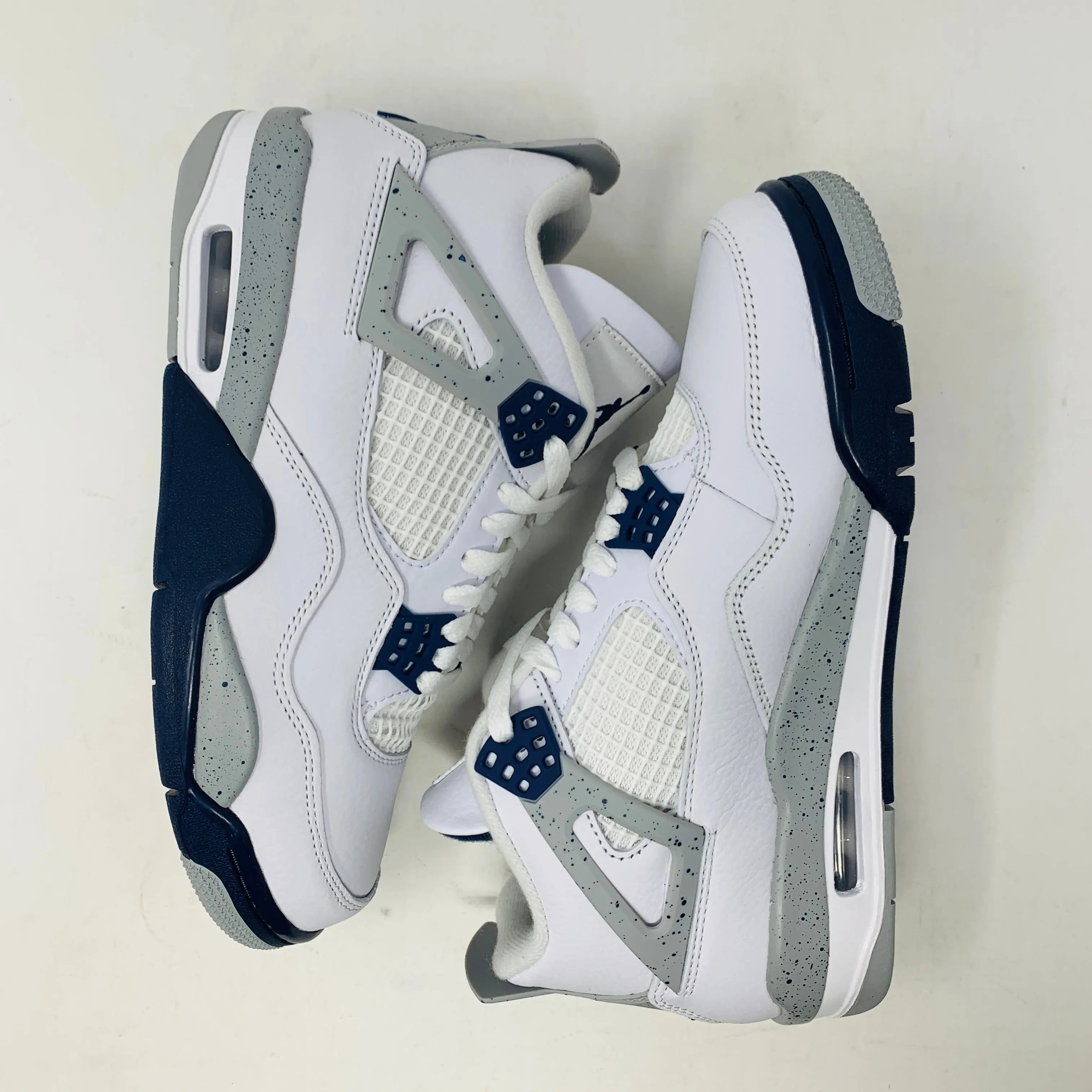 Jordan 4 Retro Midnight Navy