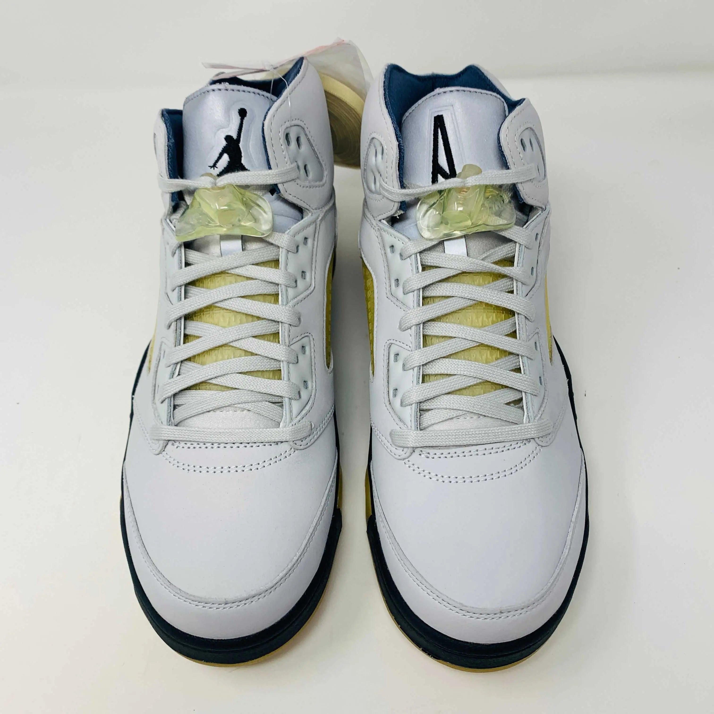 Jordan 5 Retro A Ma Maniére Dawn (Women's)