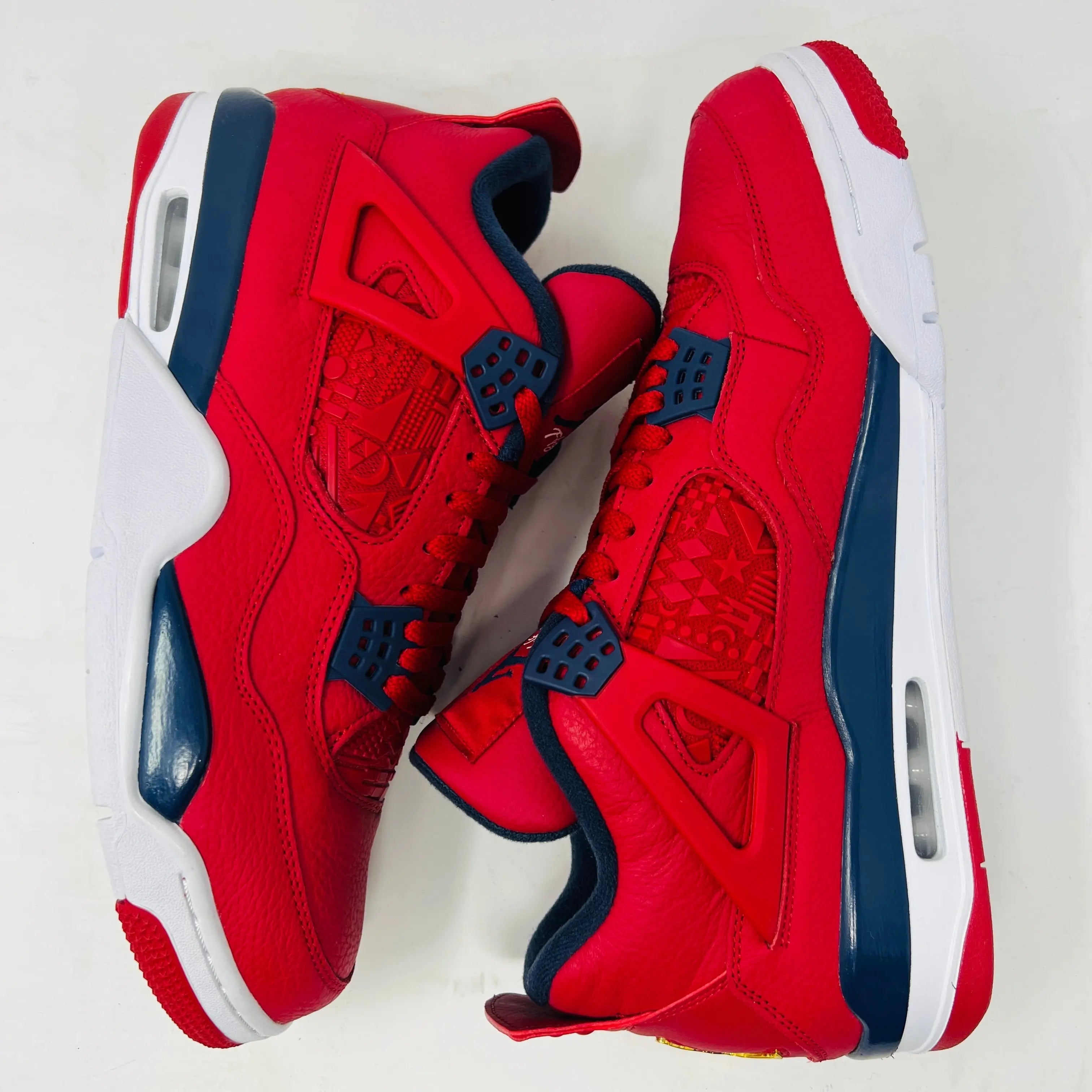 Jordan 4 Retro FIBA (2019)