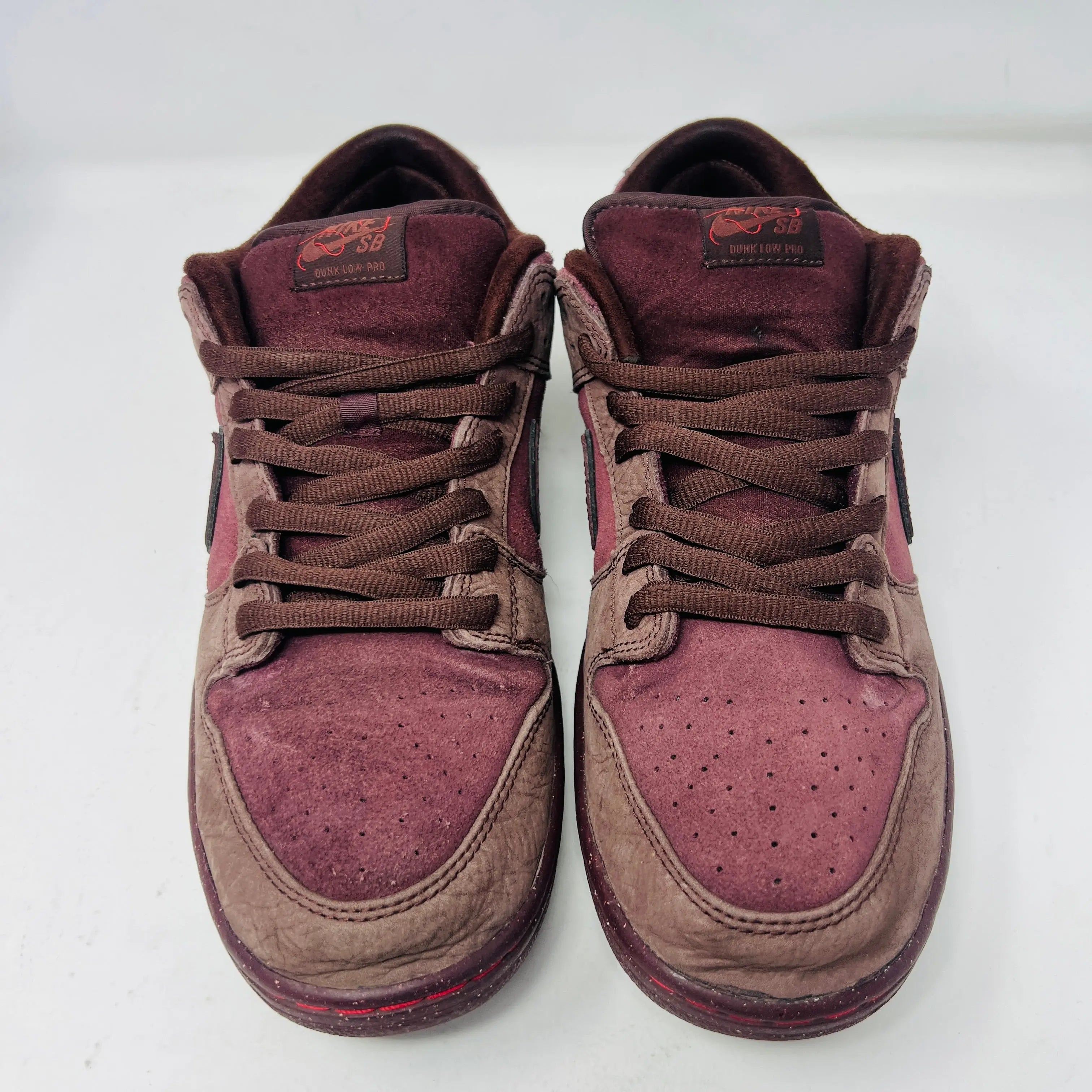 Nike SB Dunk Low City of Love Burgundy Crush
