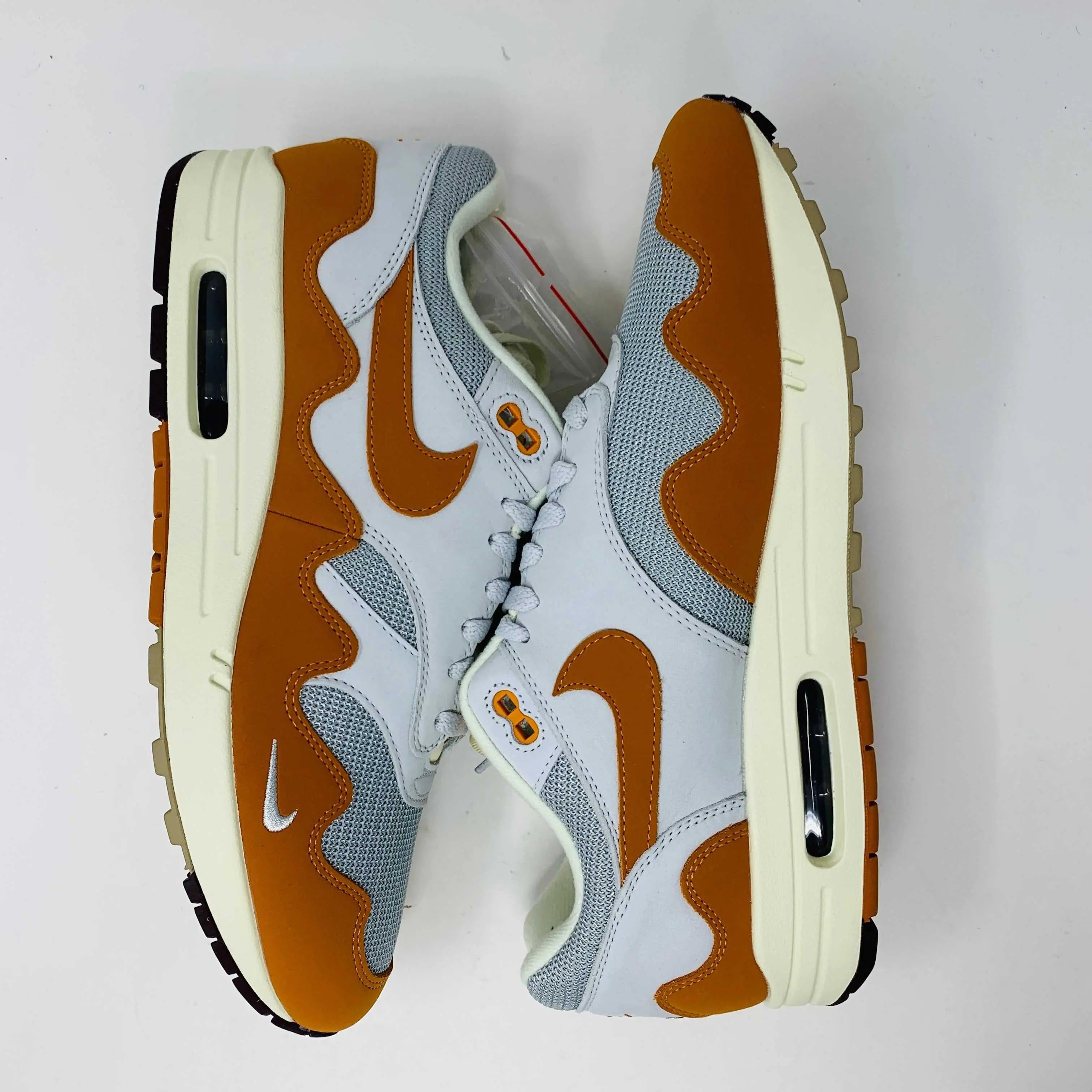 Nike Air Max 1 Patta Waves Monarch