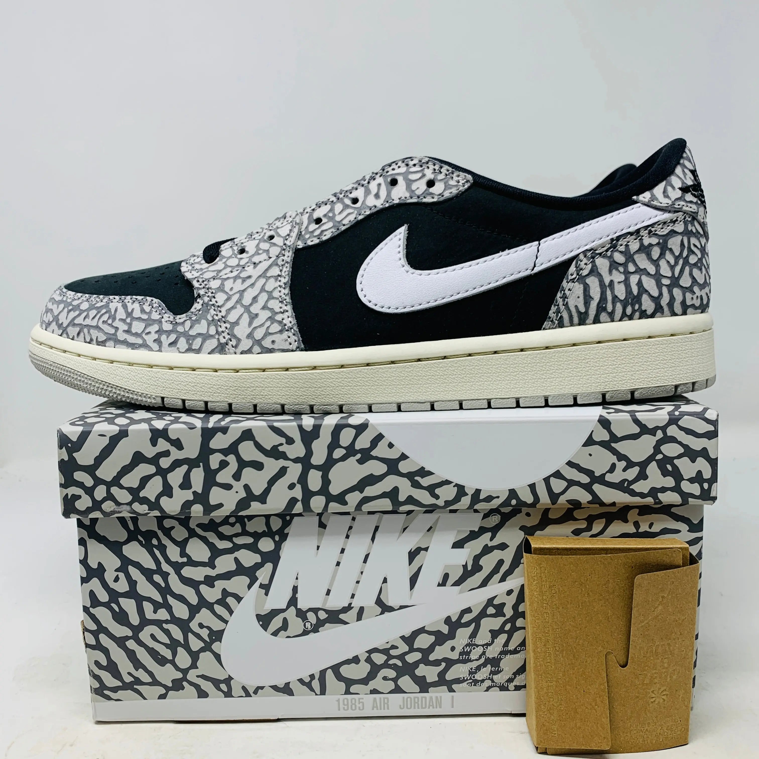 Jordan 1 Retro Low OG Black Cement