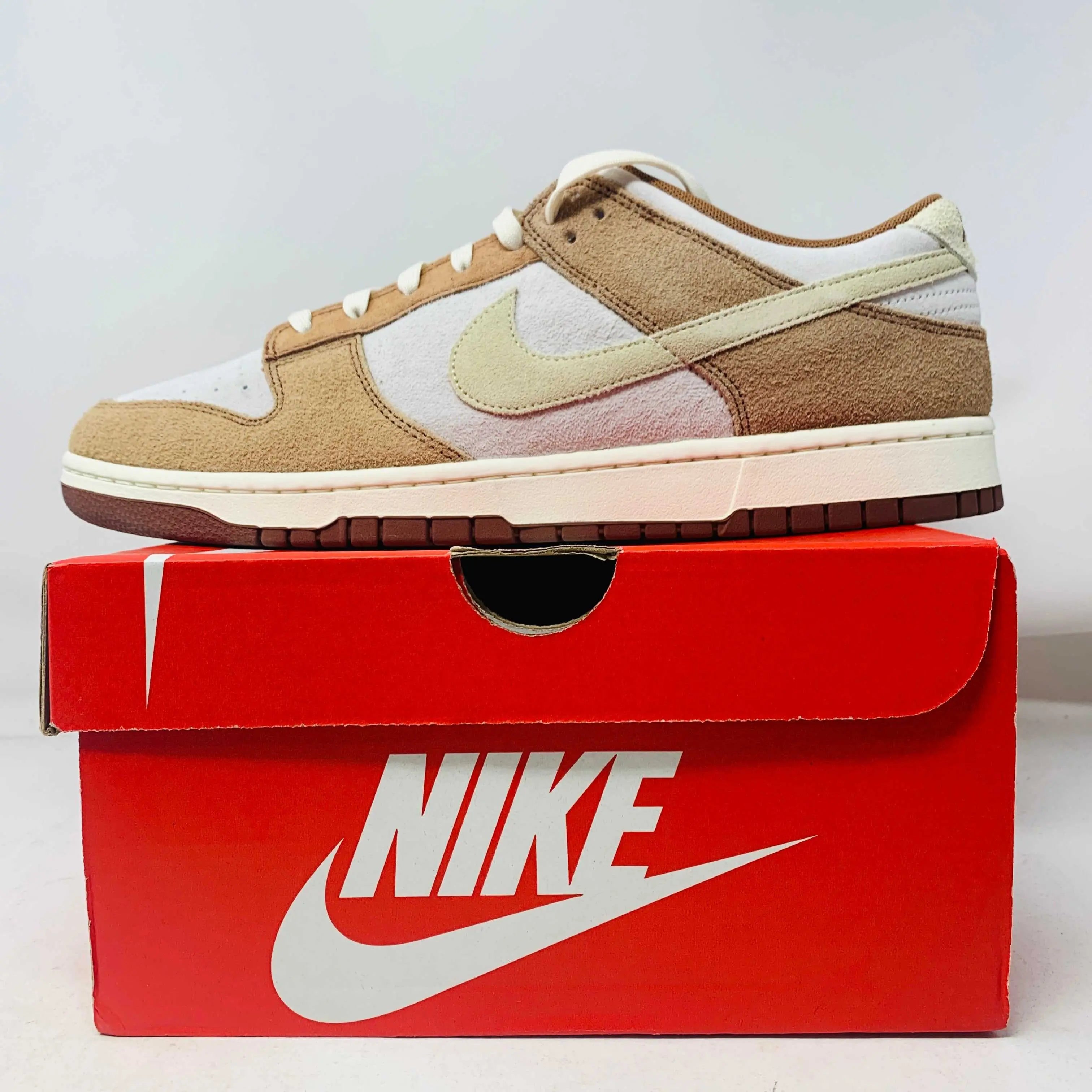 Nike Dunk Low Medium Curry