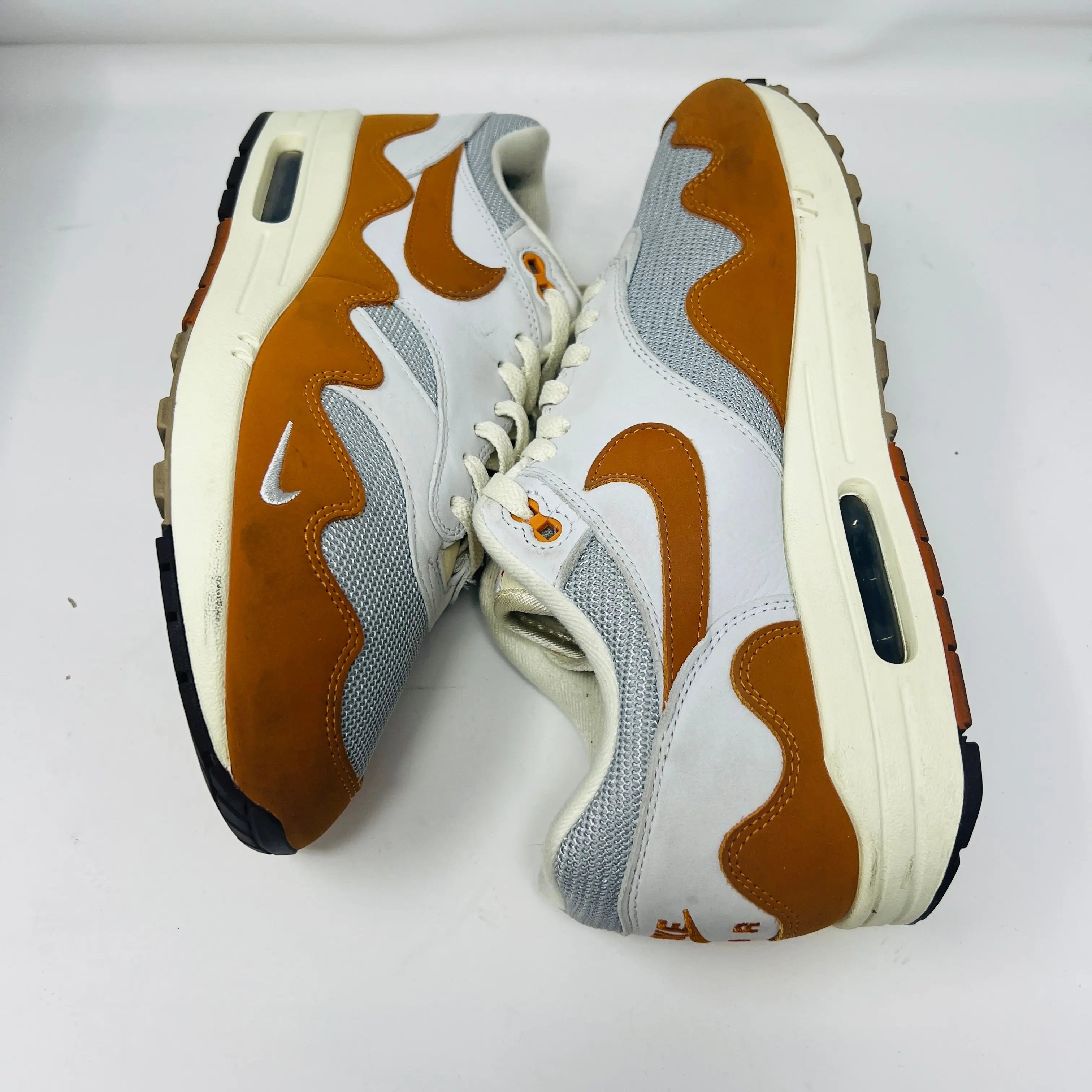Nike Air Max 1 Patta Waves Monarch (with Bracelet)