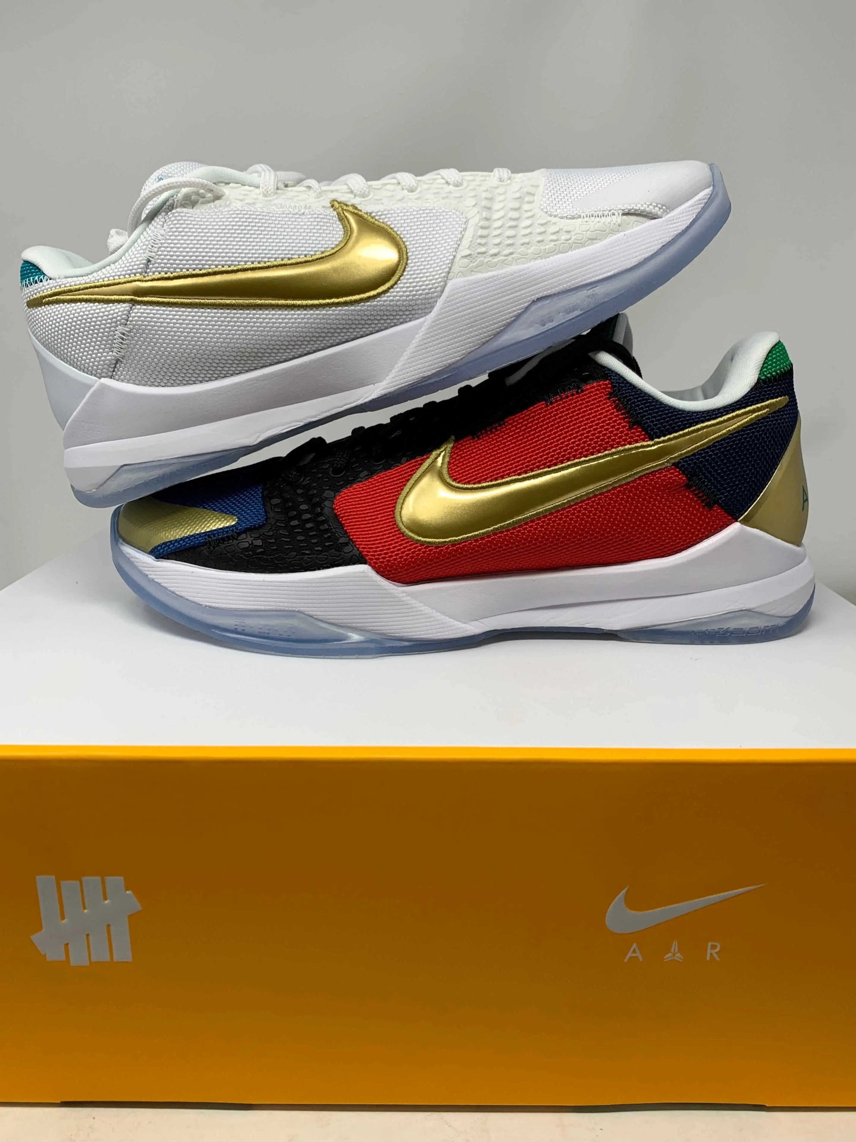 Kobe V Protro Undefeated Pack