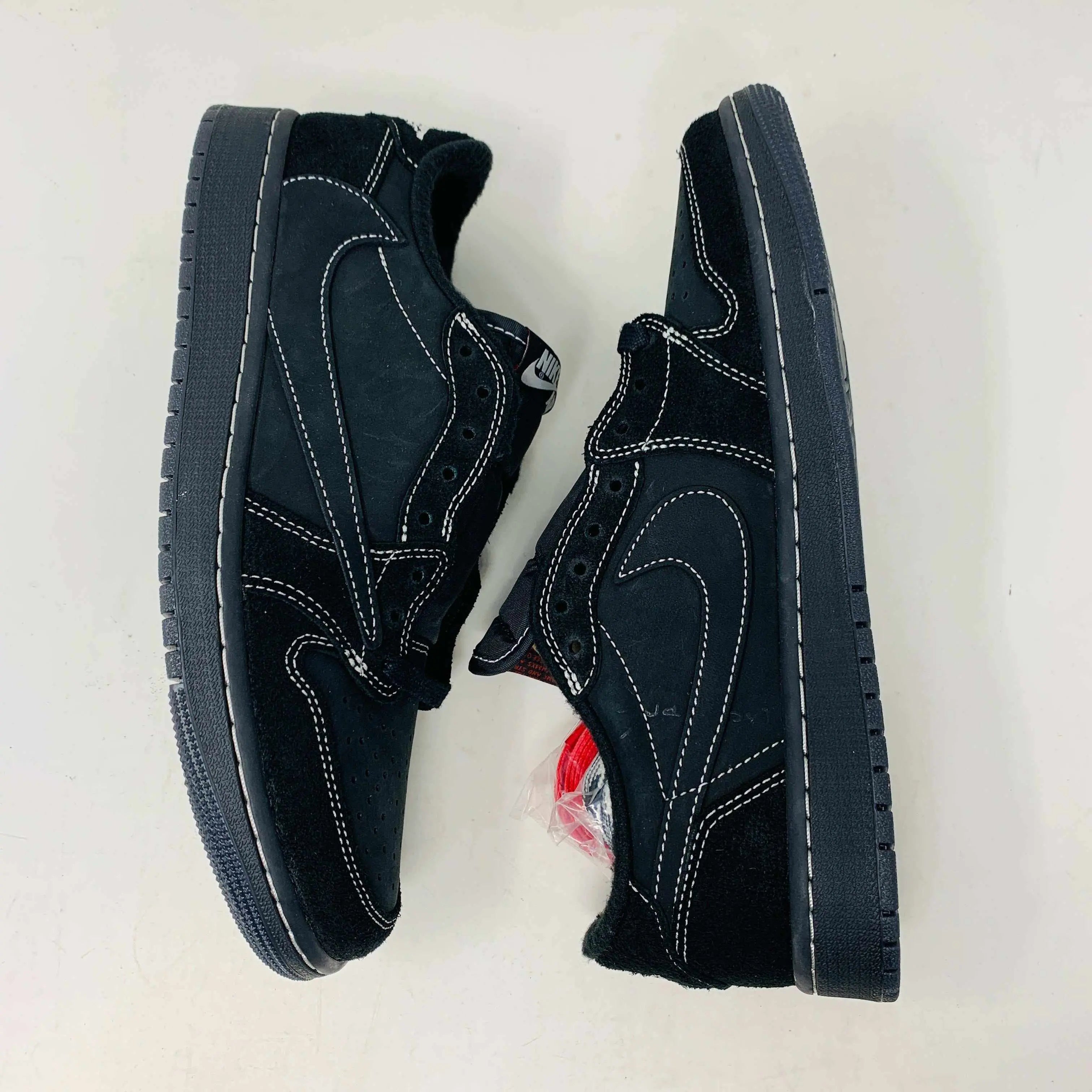 Jordan 1 Low Travis Phantom