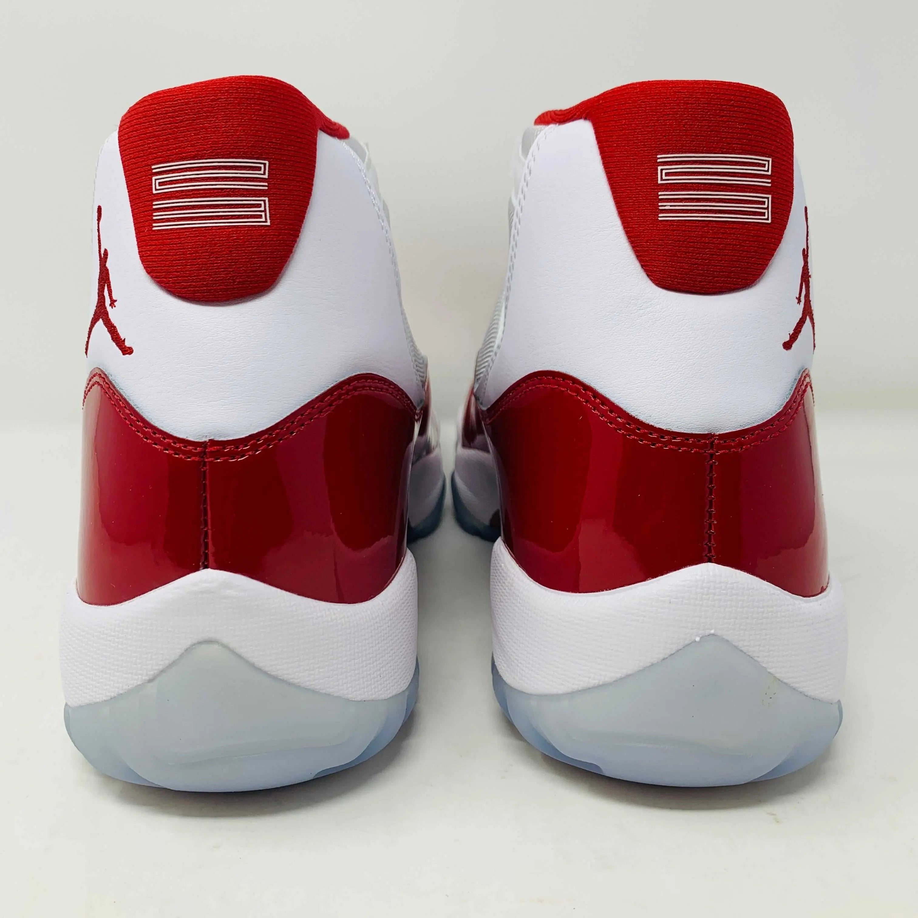 Jordan 11 Retro Cherry (2022)