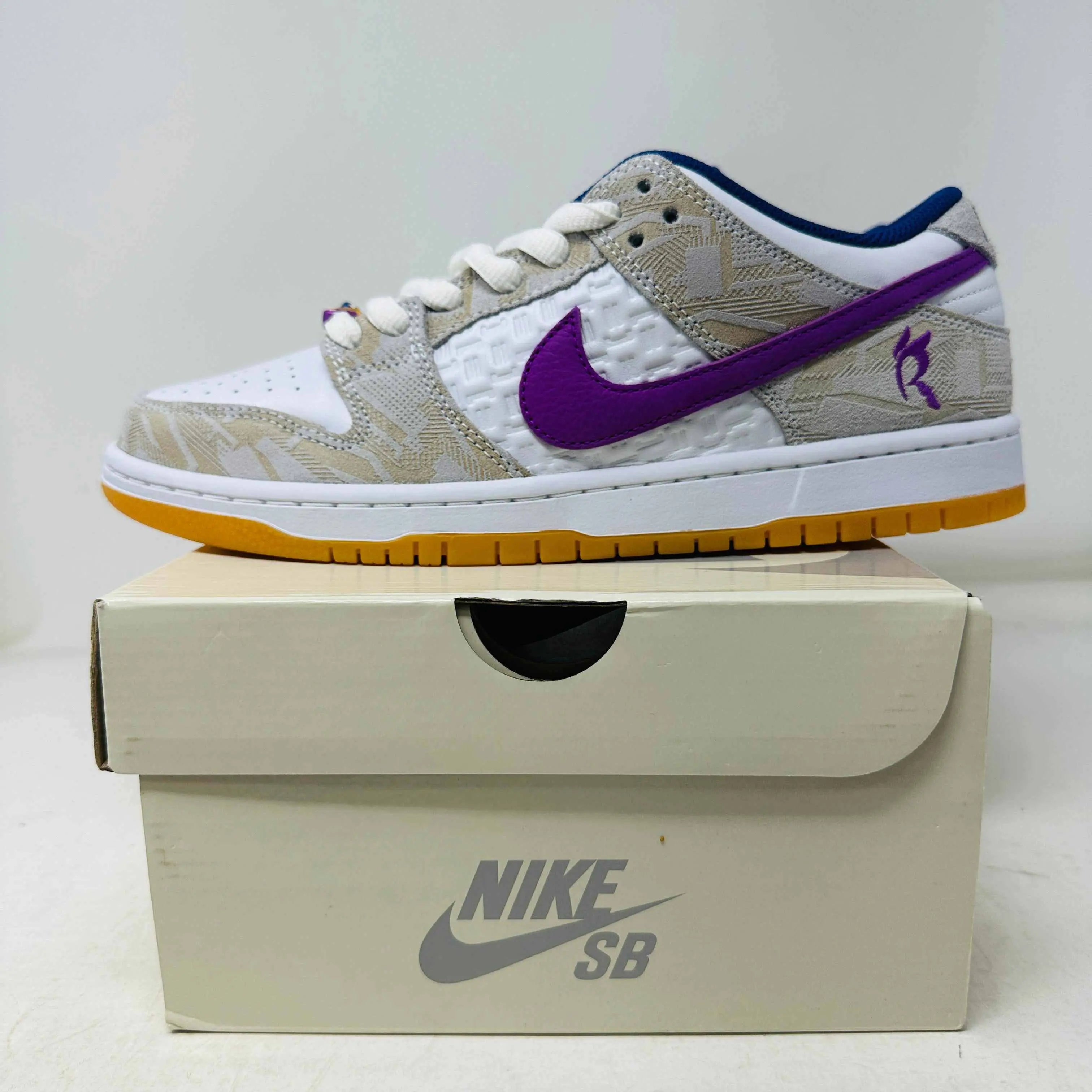 Nike SB Dunk Low Rayssa Leal