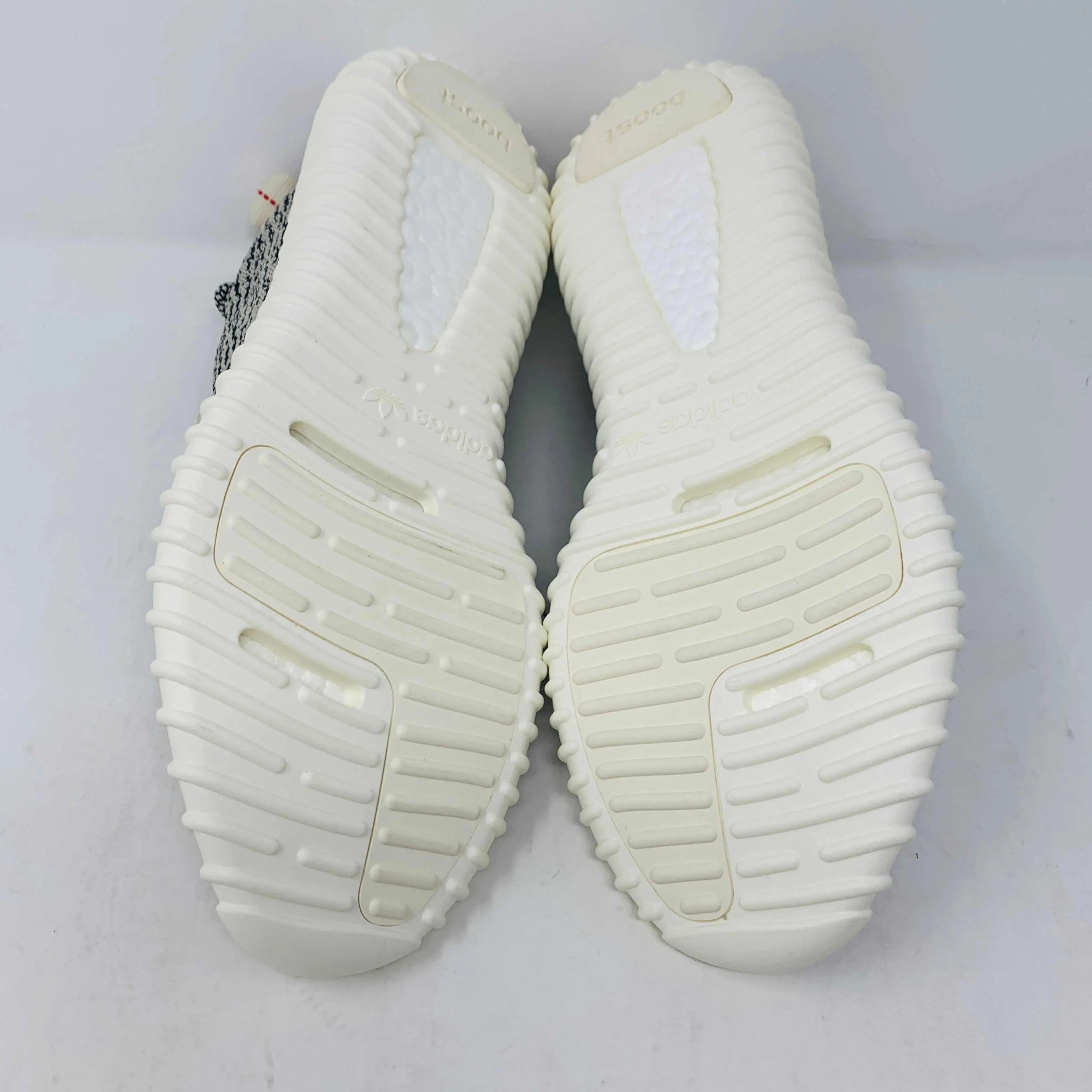 Yeezy Boost 350 Turtledove 2022