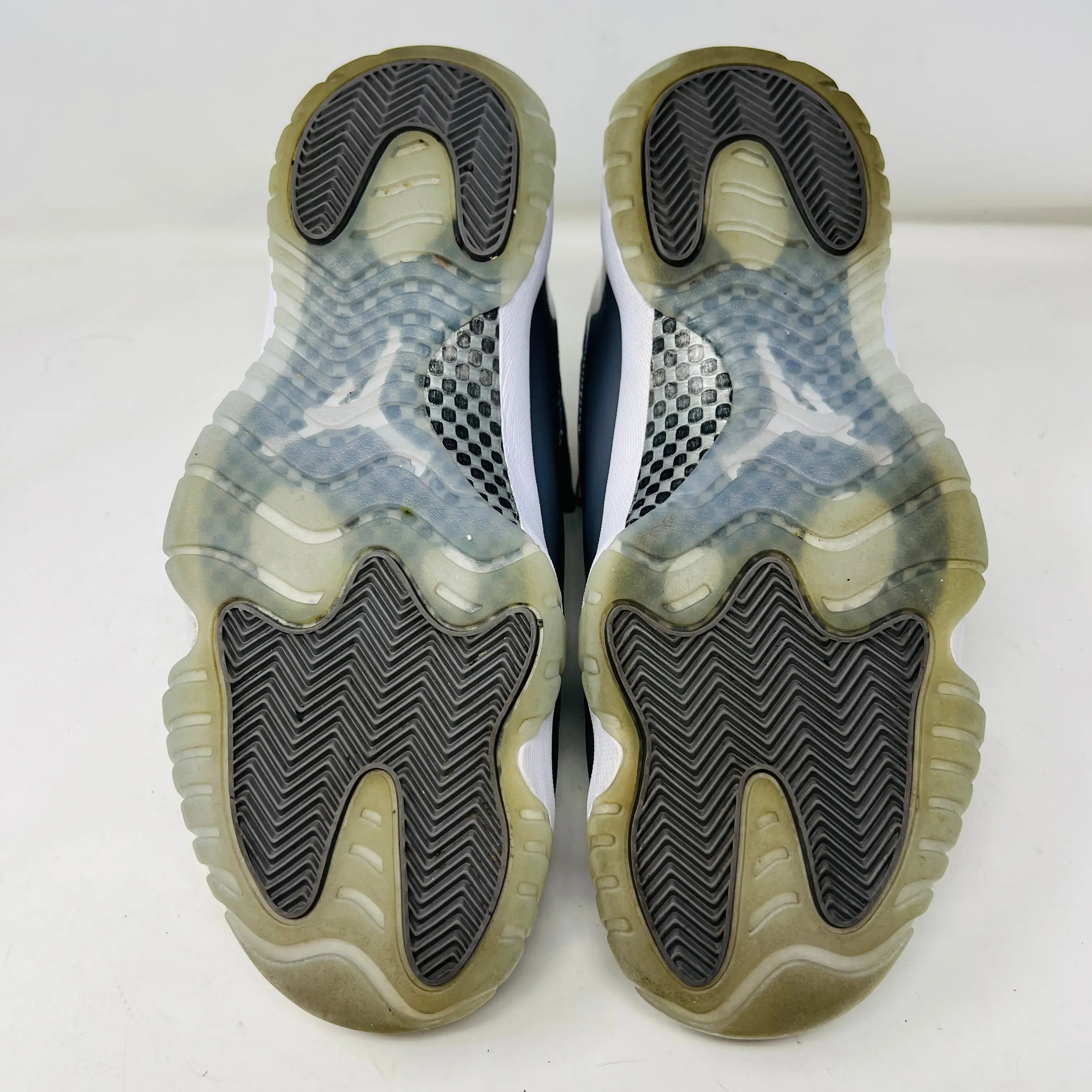 Jordan 11 Retro Cool Grey (2021)