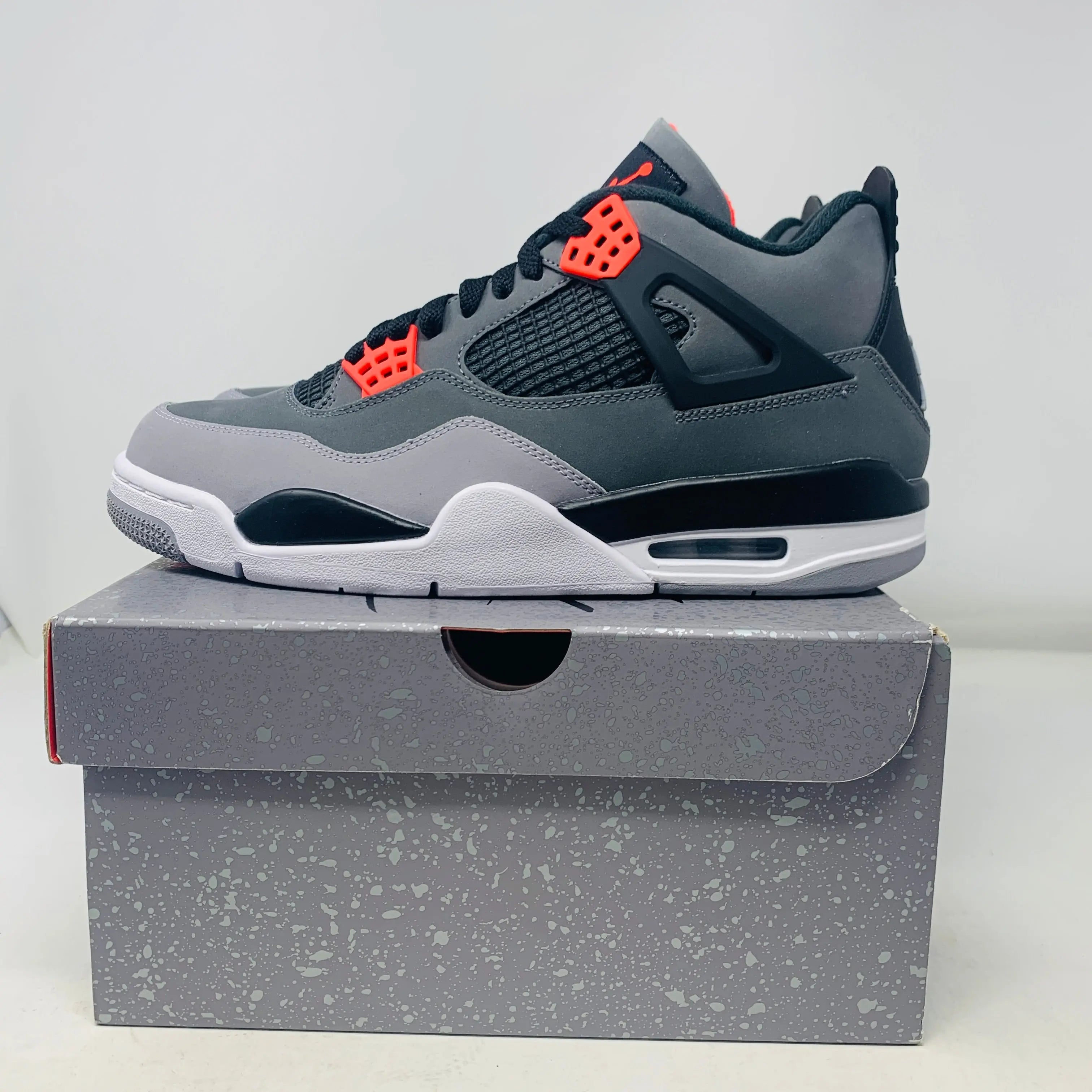 Jordan 4 Infrared