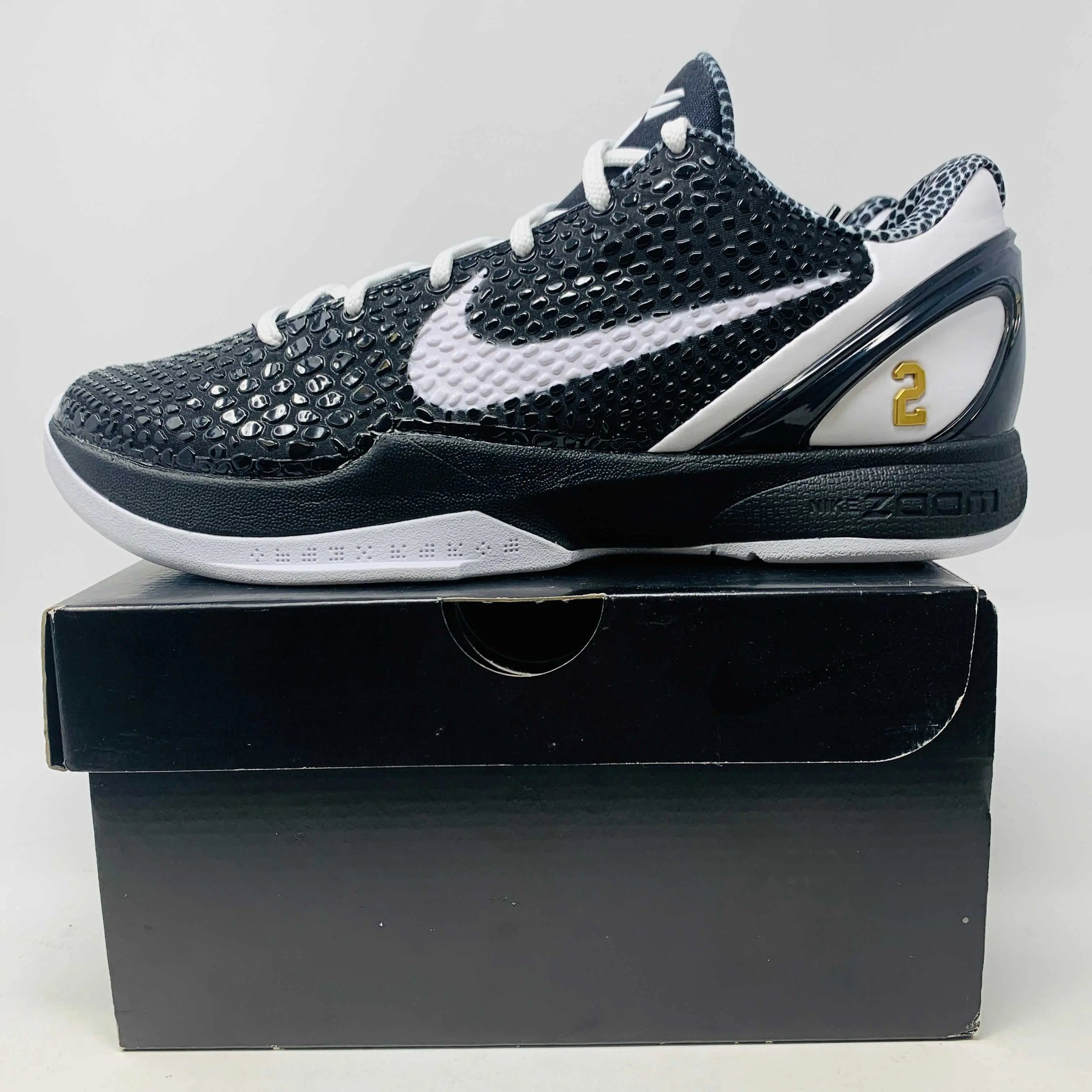 Kobe 6 Mambacita Sweet Sixteen