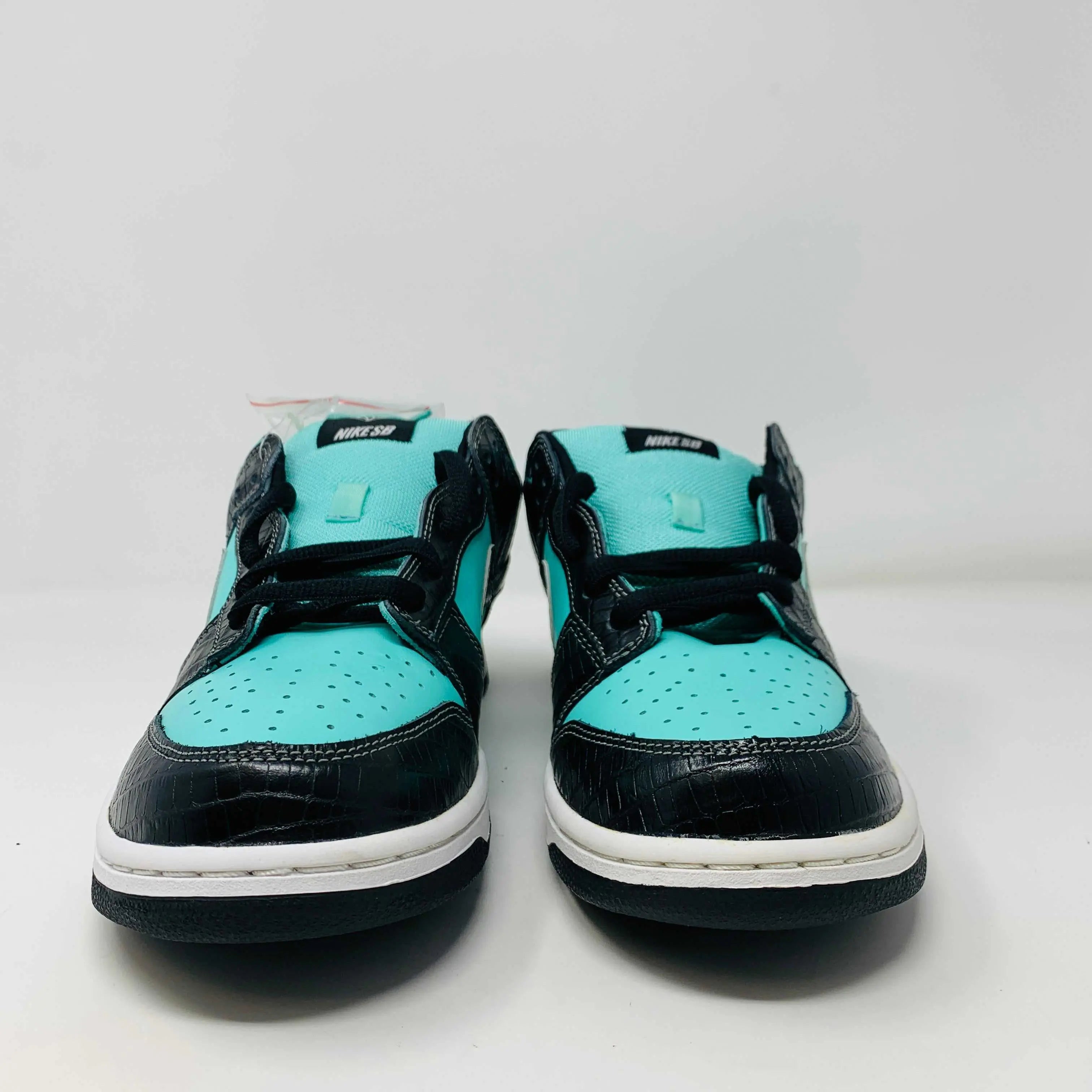 Nike SB Dunk Low Diamond Supply Co.