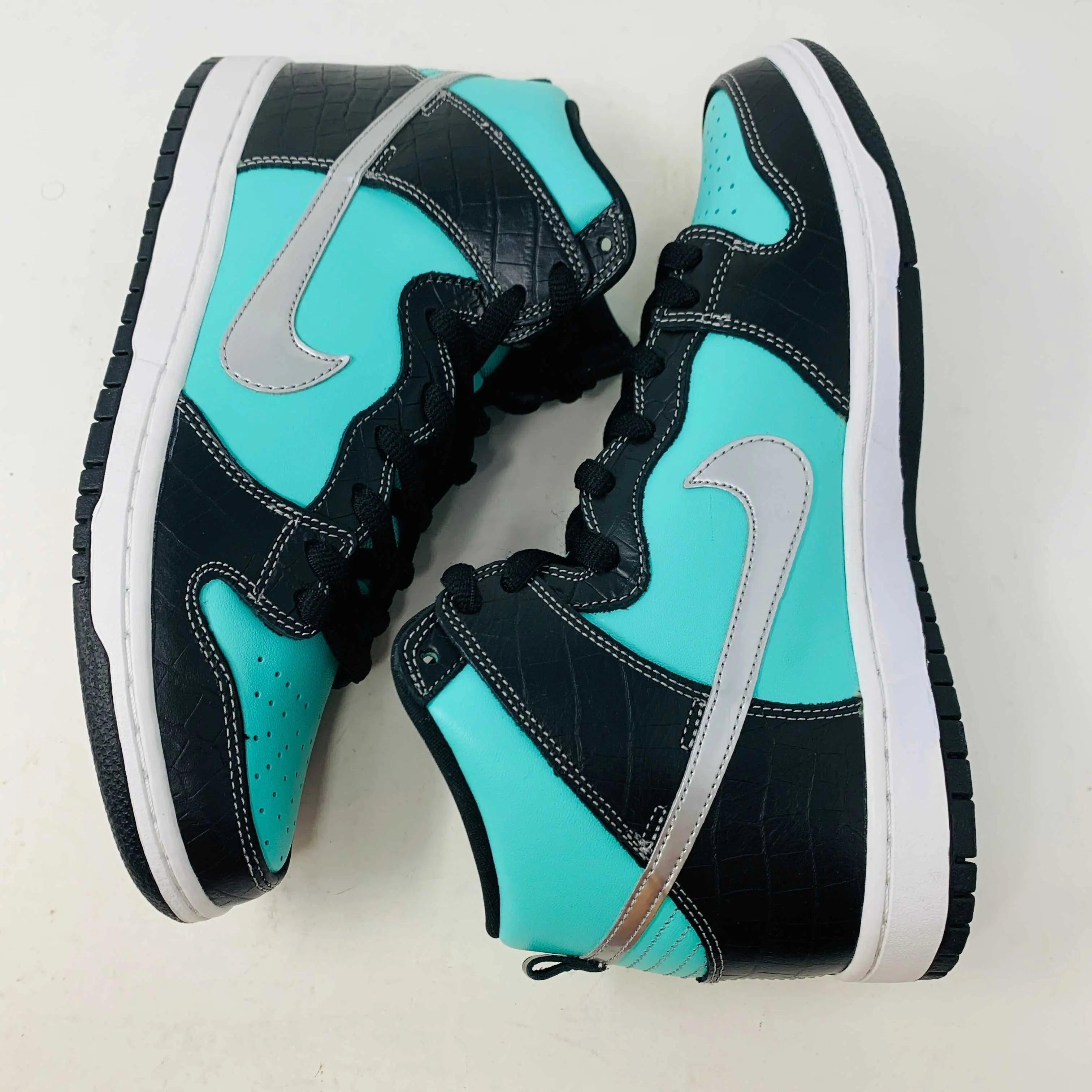 Nike SB Dunk High Diamond Supply Co.