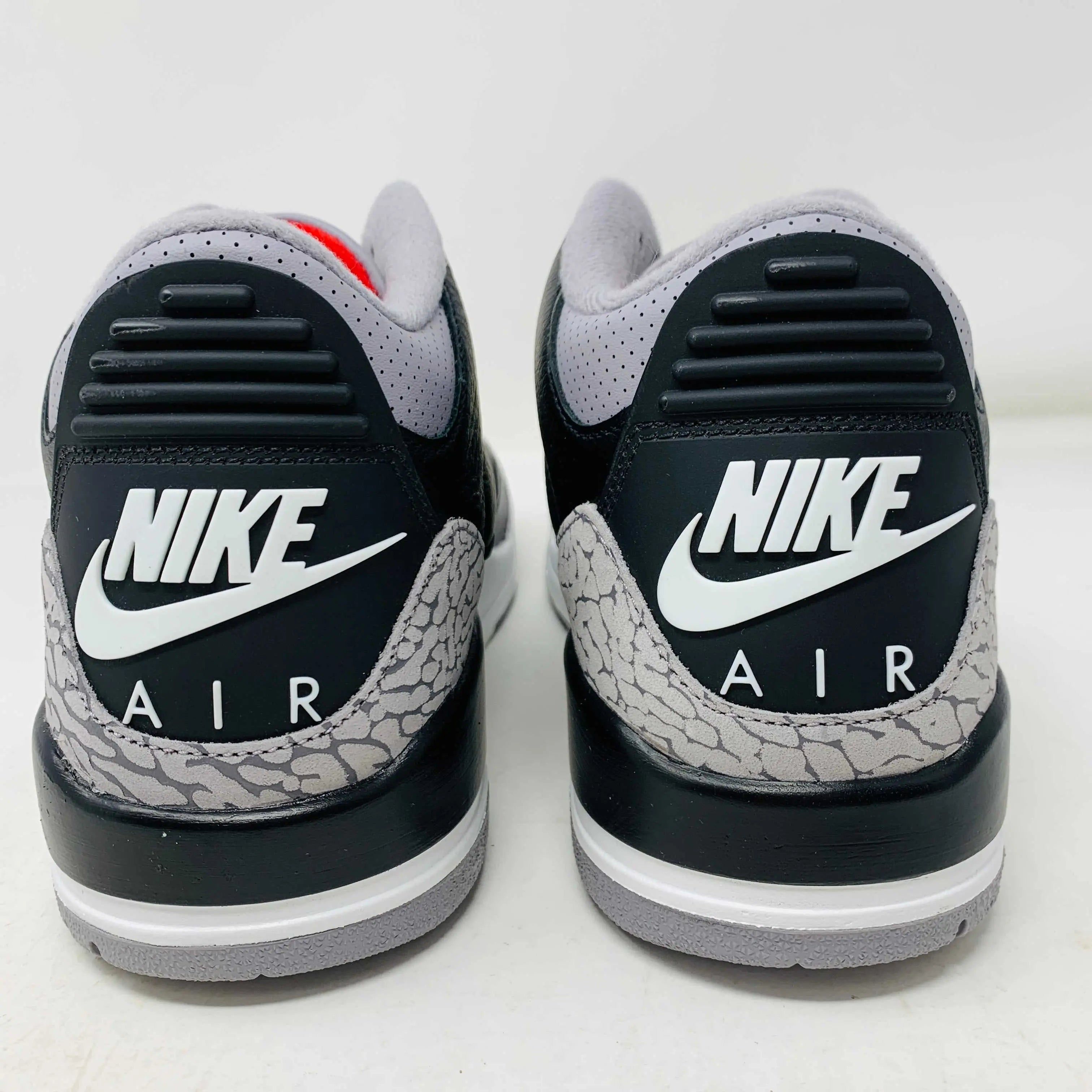 Jordan 3 Retro OG Black Cement (2024)