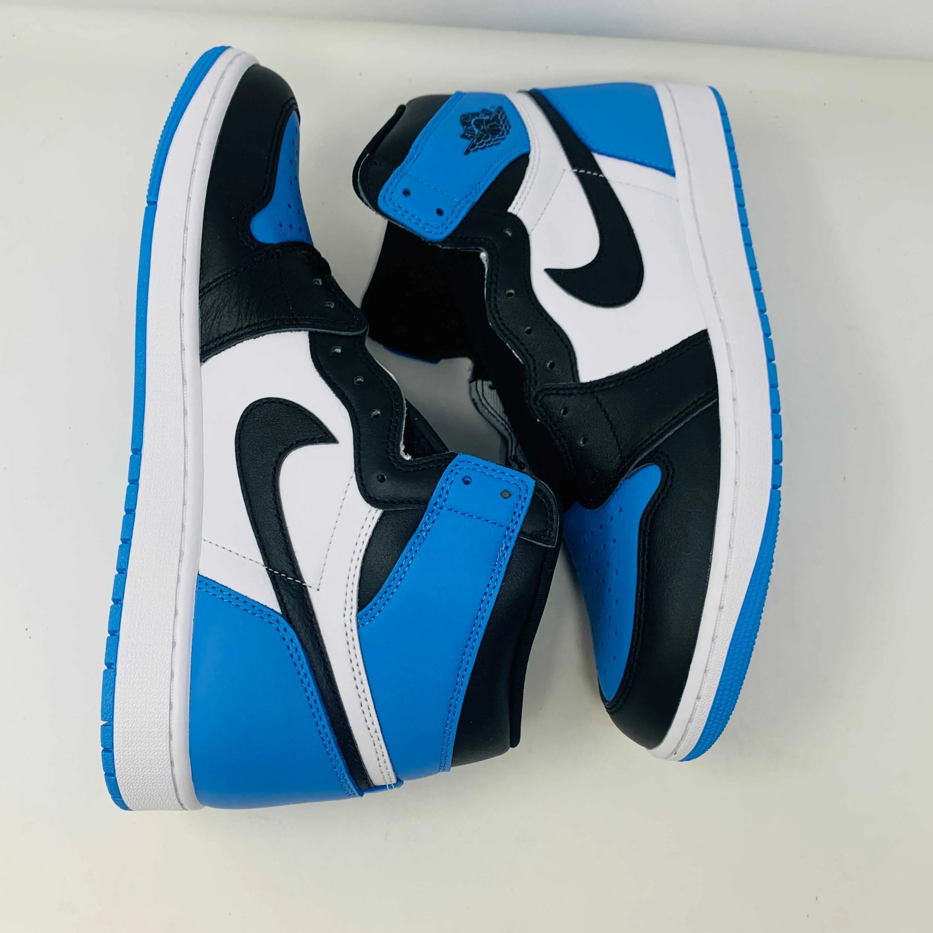Jordan 1 High UNC Toe