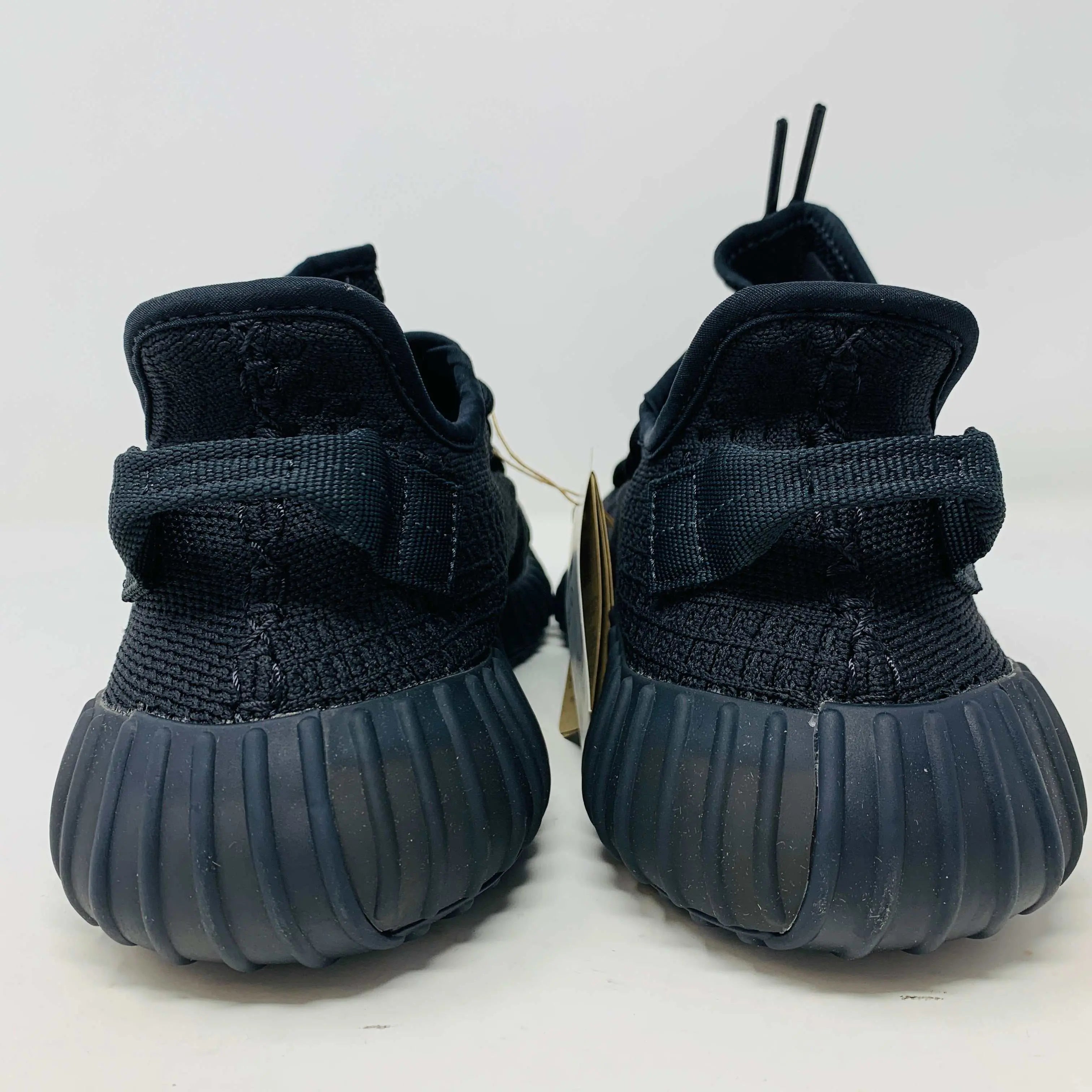 Yeezy 350 V2 Onyx